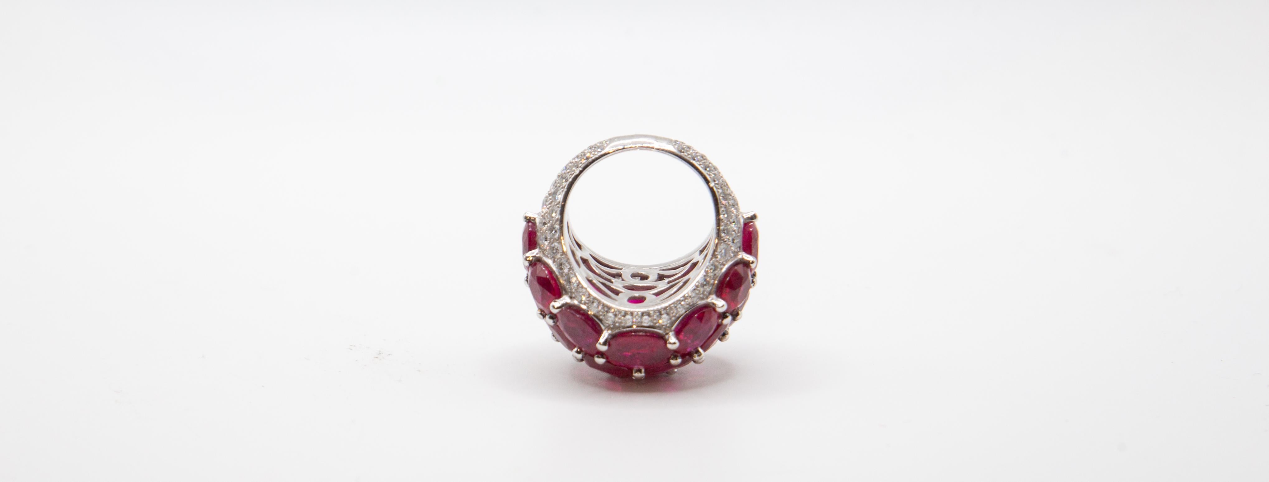 Anello Eleg Graff in platino 18 carati - rubino ovale e diamanti in vendita 9