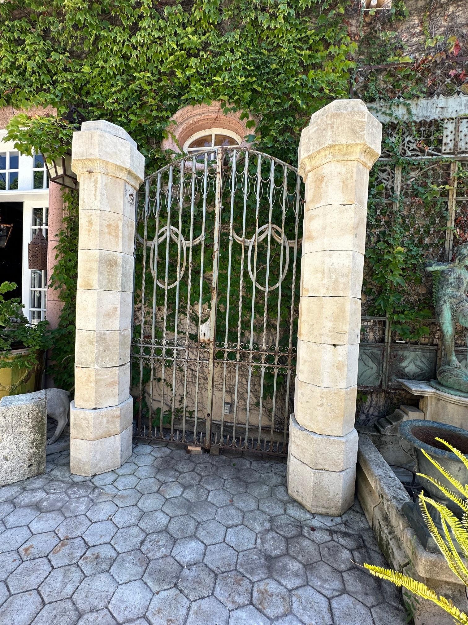 Elegant & Grand Pair of Antique Wrought Iron Driveway Entrance Gates for portal  For Sale 5