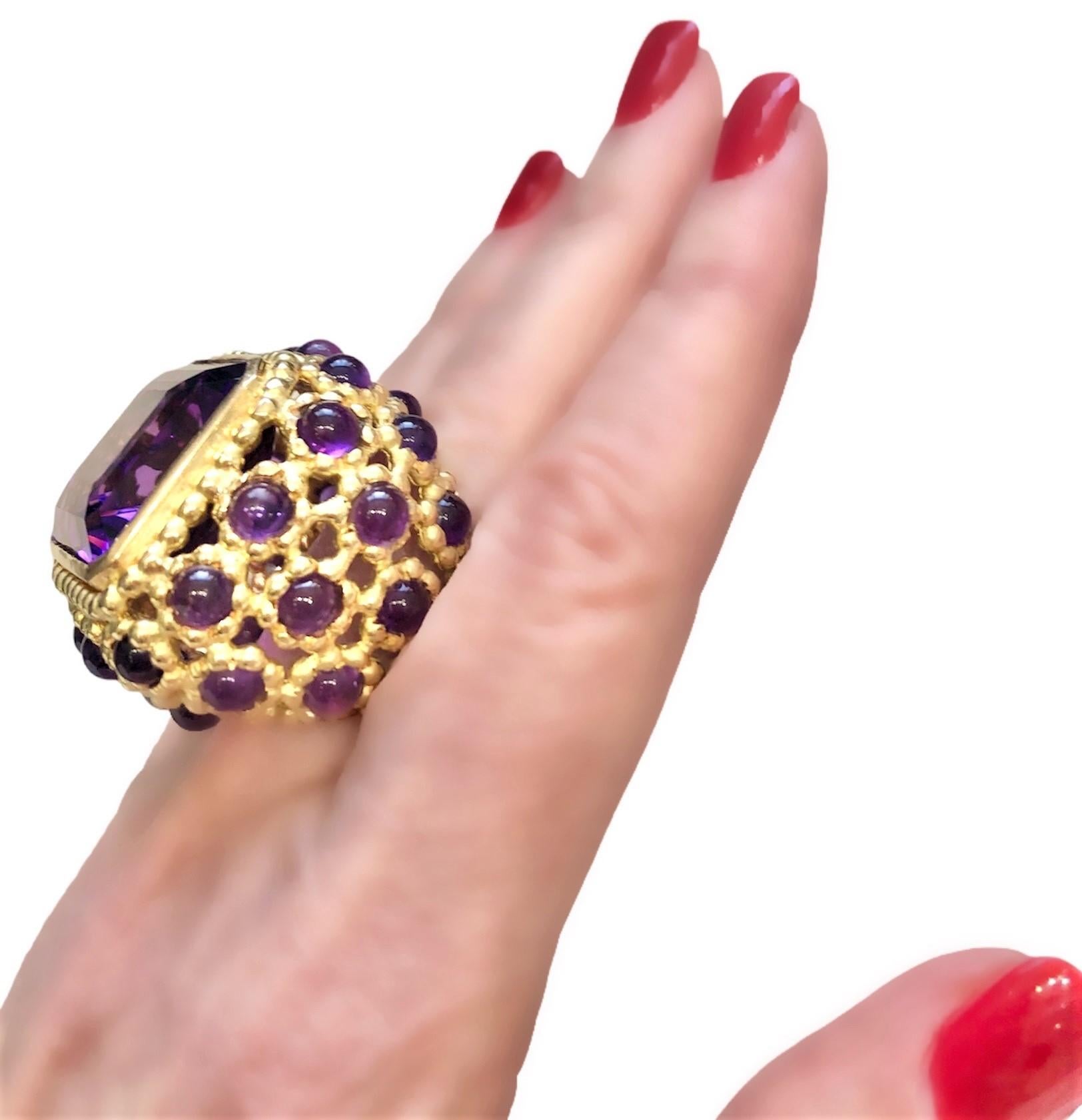 Elegant Grand Scale French Mid-20th Century 18k Gold and Amethyst Cocktail Ring For Sale 4