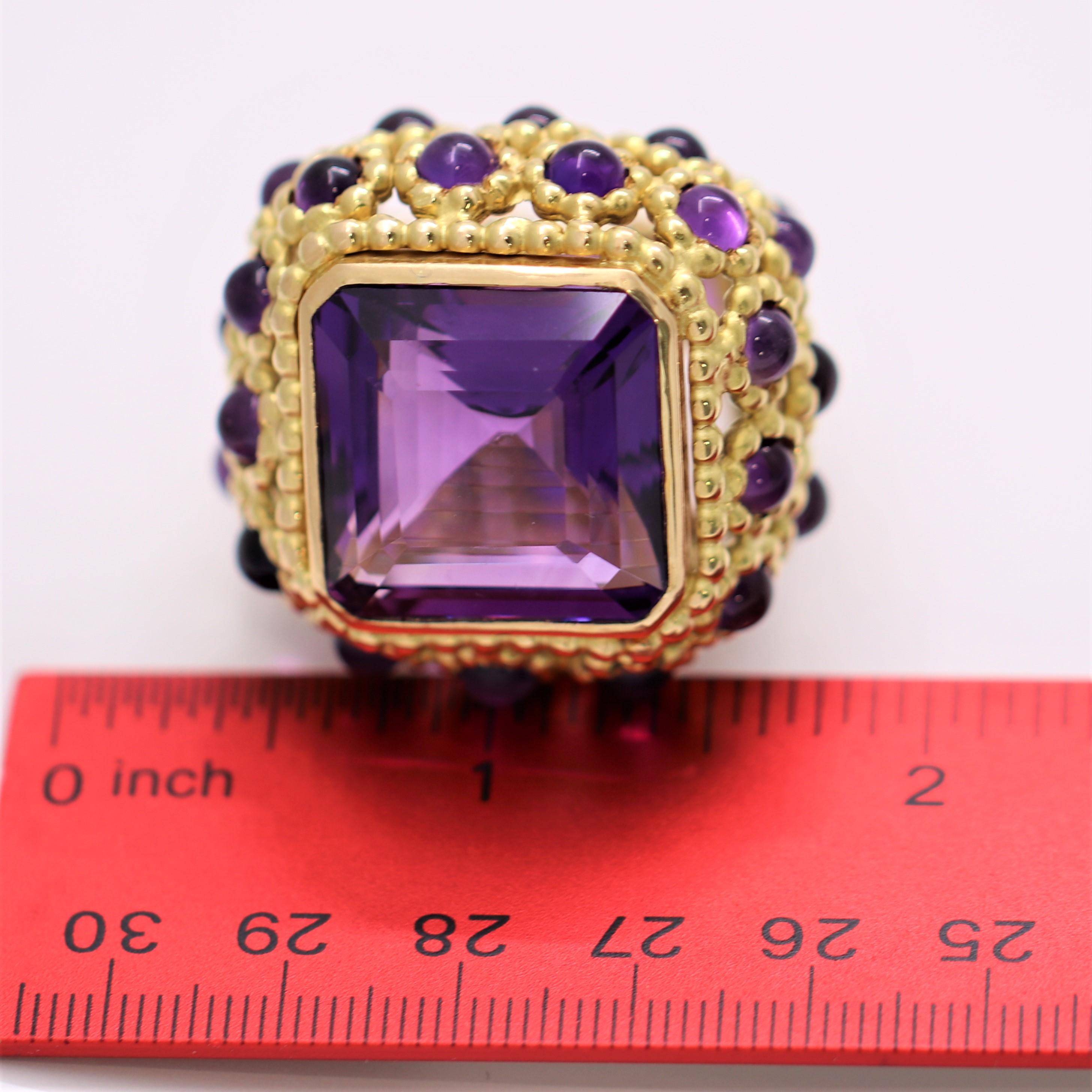 Elegant Grand Scale French Mid-20th Century 18k Gold and Amethyst Fashion Ring For Sale 5