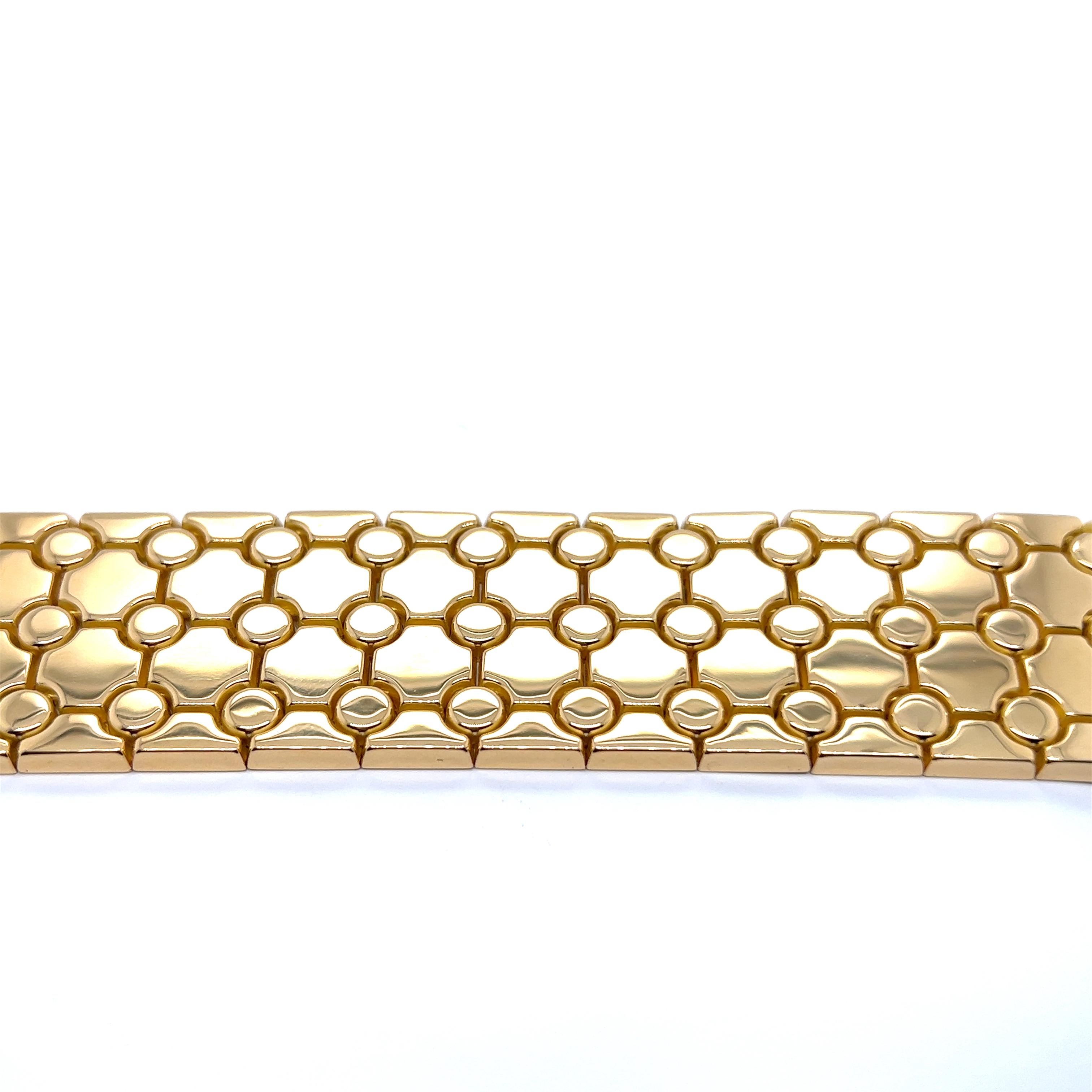 Bracelet graphique élégant en or jaune 18 carats  en vente 2