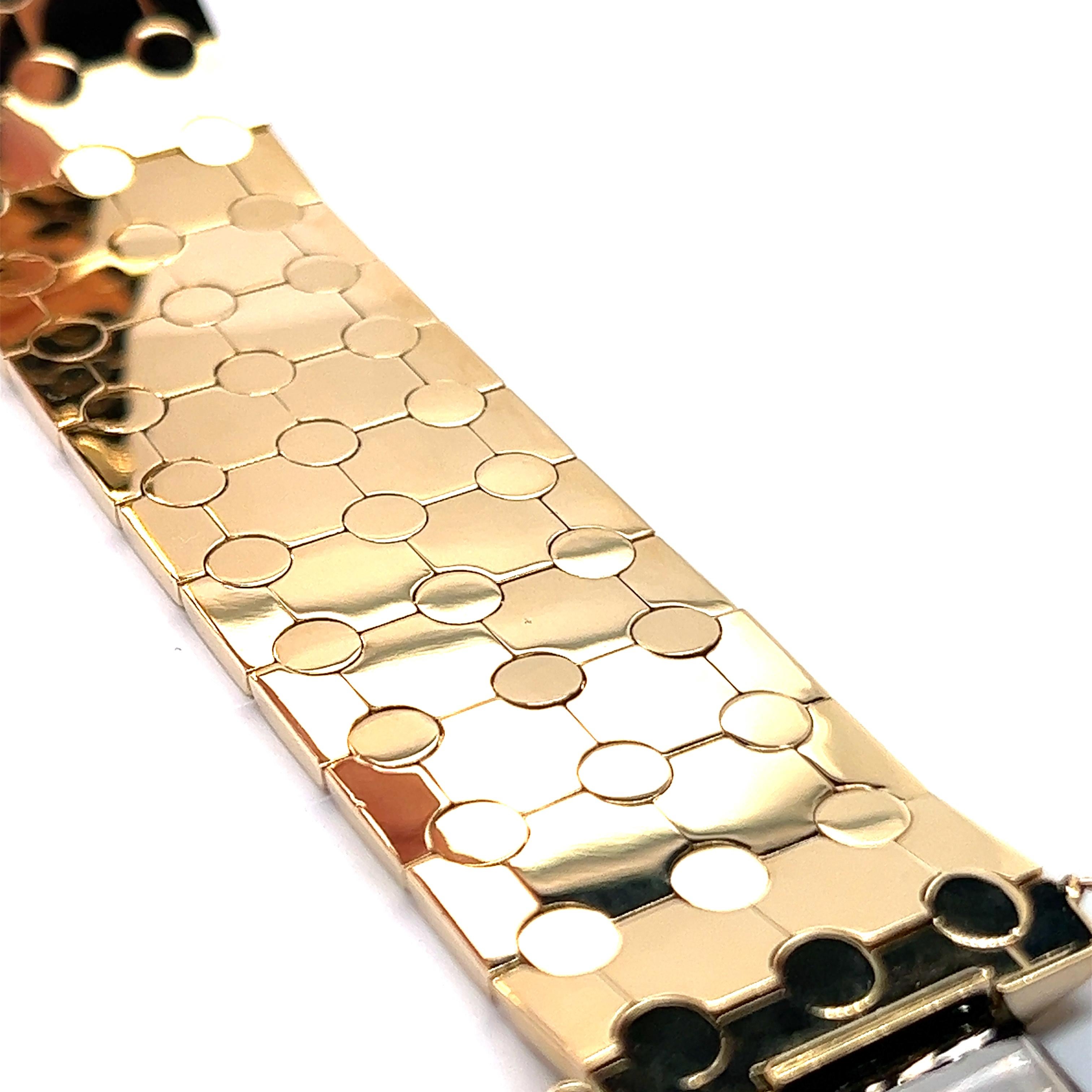 Bracelet graphique élégant en or jaune 18 carats  en vente 4