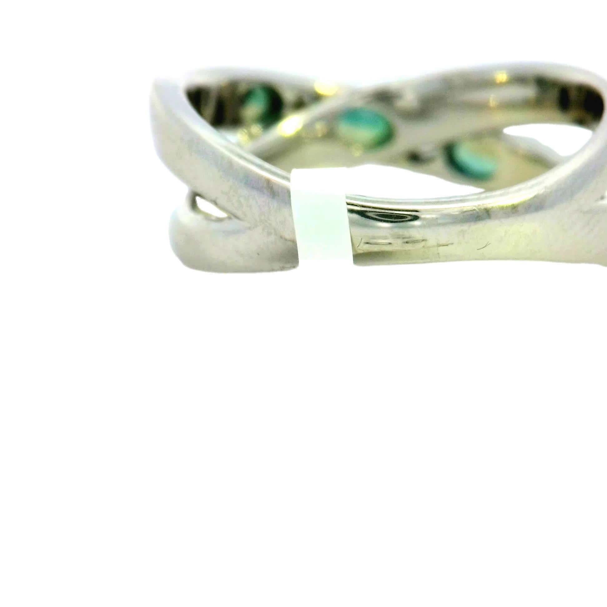Élégante bague en or vert et blanc Neuf - En vente à Great Neck Plaza, NY