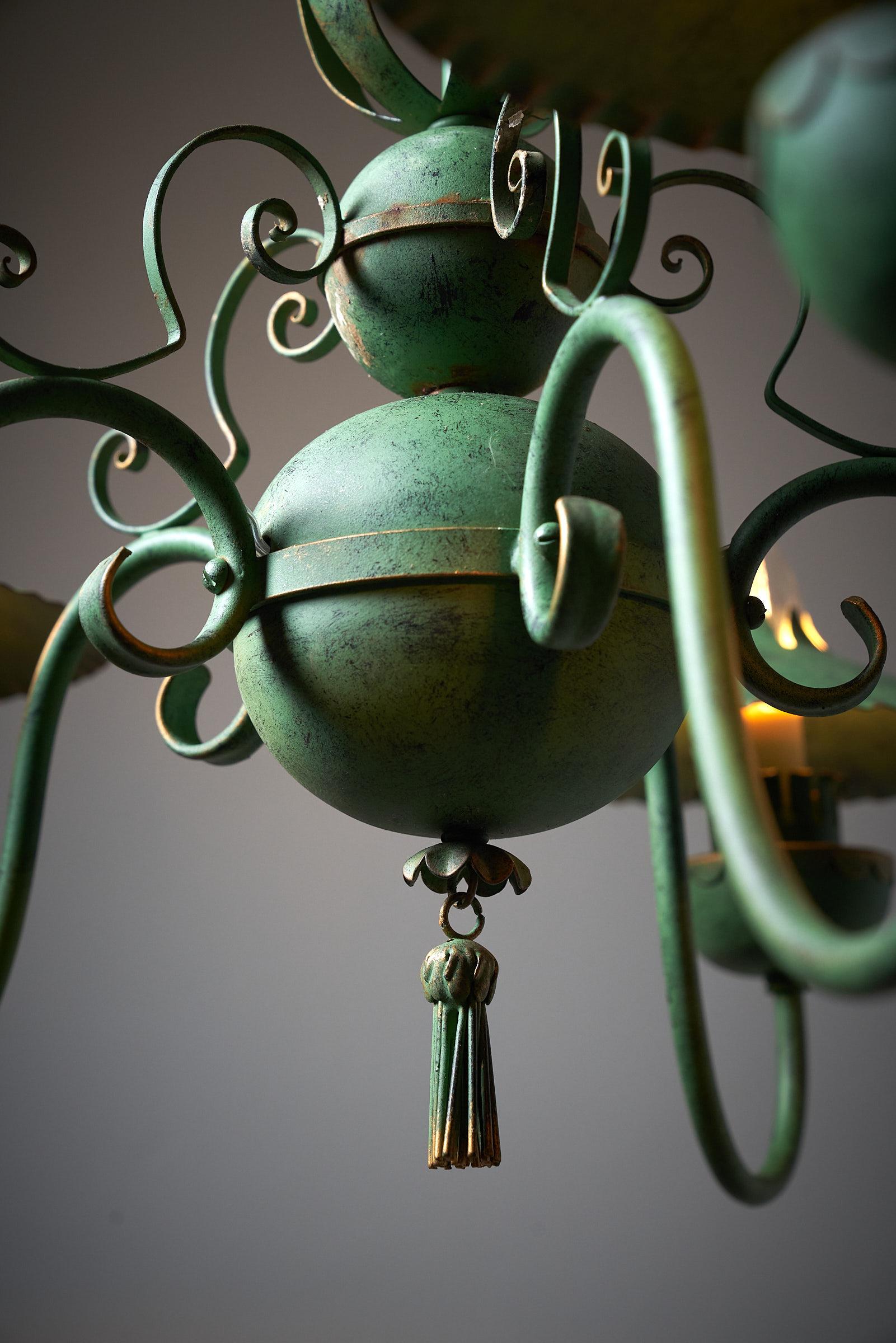 Elegant Green Chandelier with Shades Italy For Sale 4
