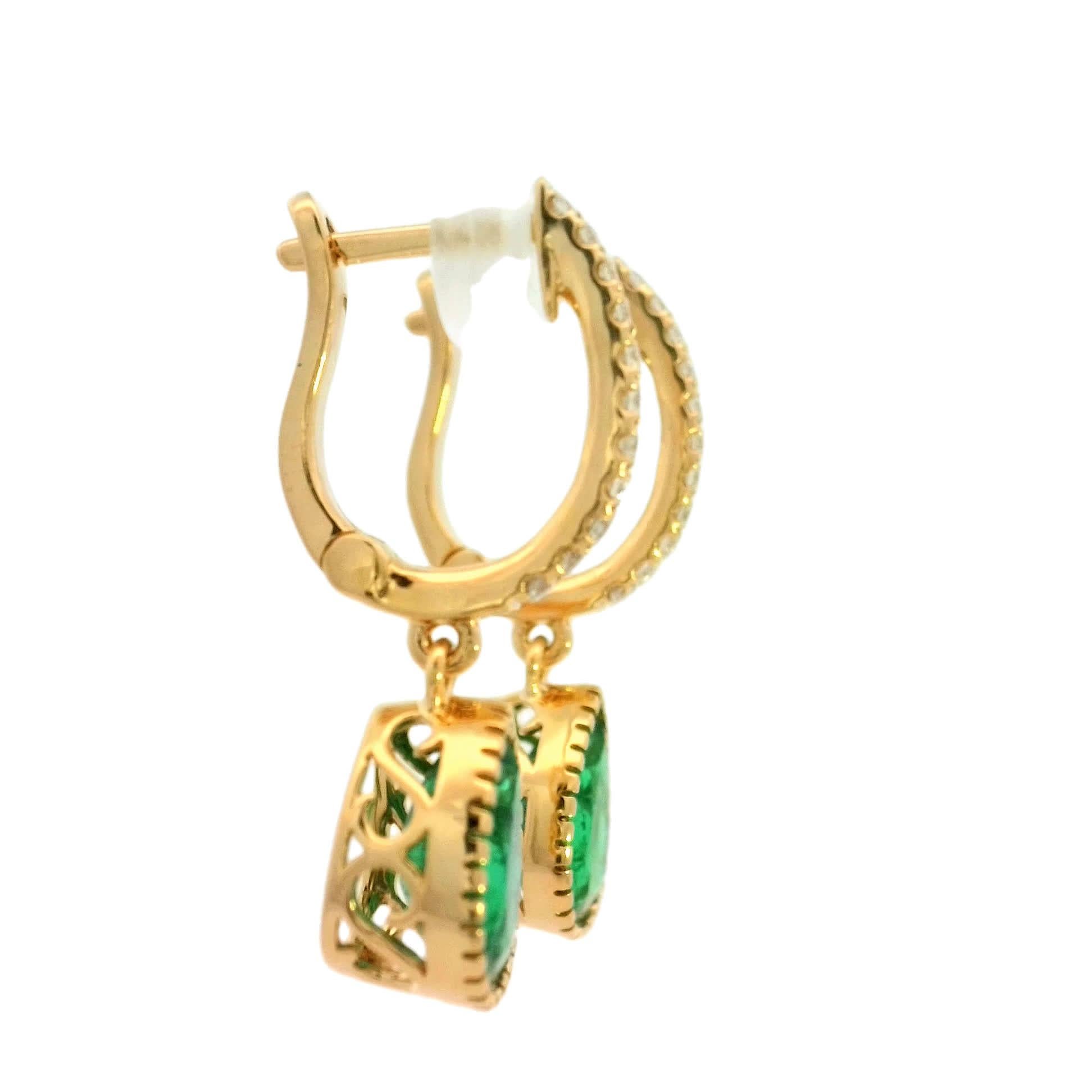 Elegante grüne Edelstein-Ohrringe Damen im Angebot