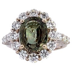 Elegant Green Gemstone Ring
