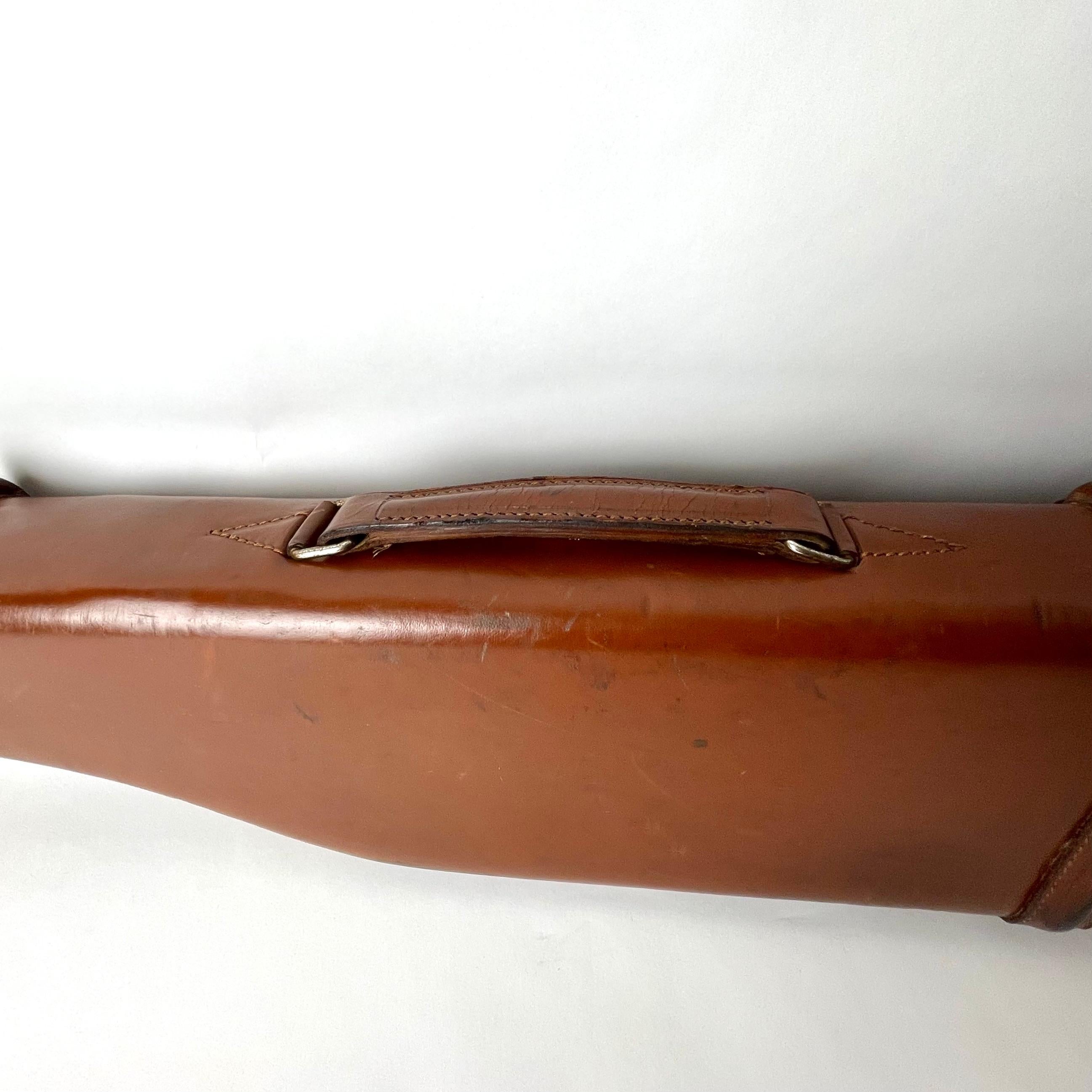 Elegant Gun Case from Holland & Holland from the 1920-30s For Sale 2