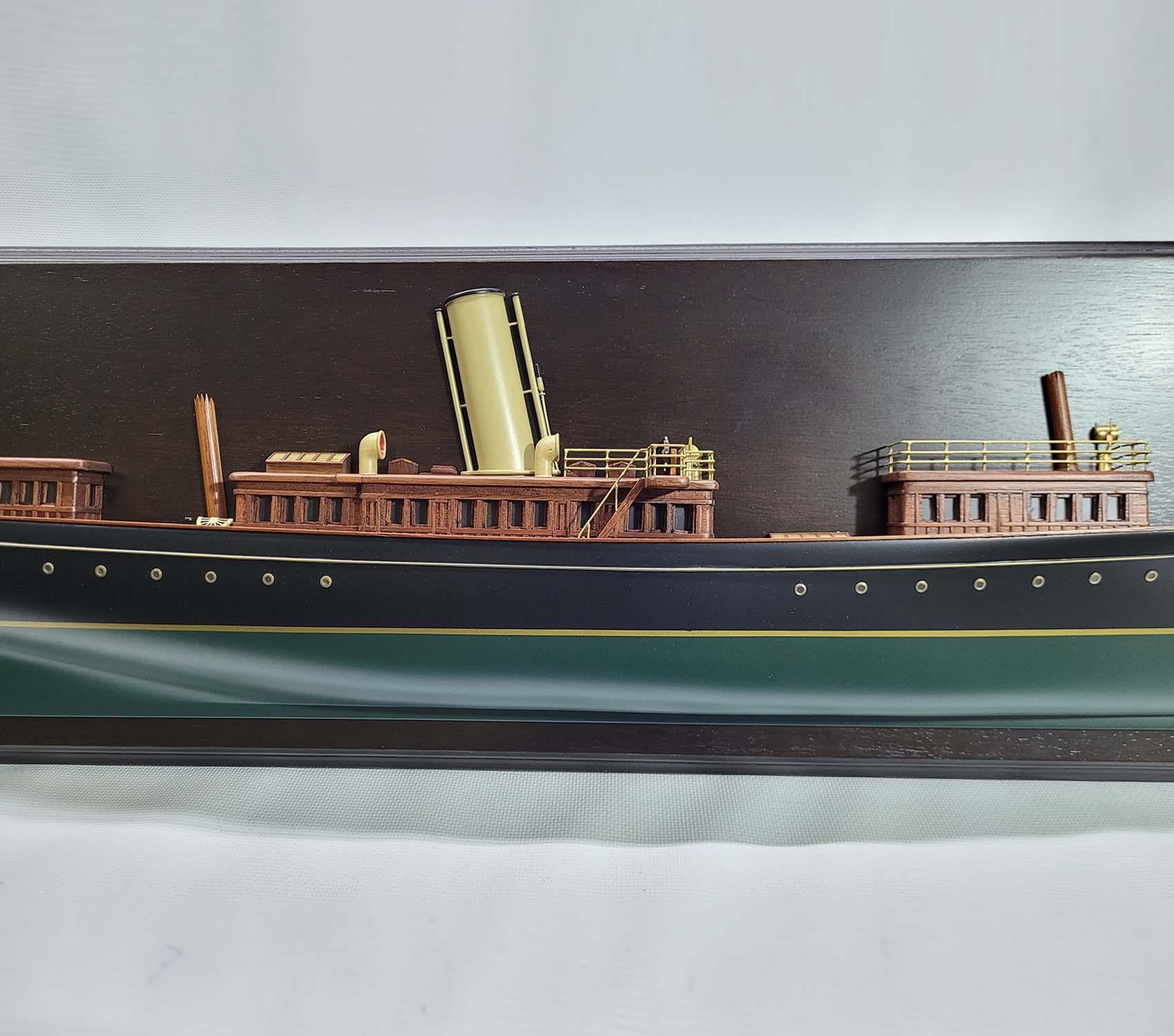 Elegant Half Model of the Steam Yacht Corsair For Sale 2