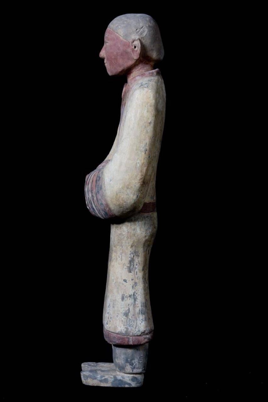 Elegant Han Dynasty Terracotta Warrior - China '206 BC - 220 AD' For Sale 2