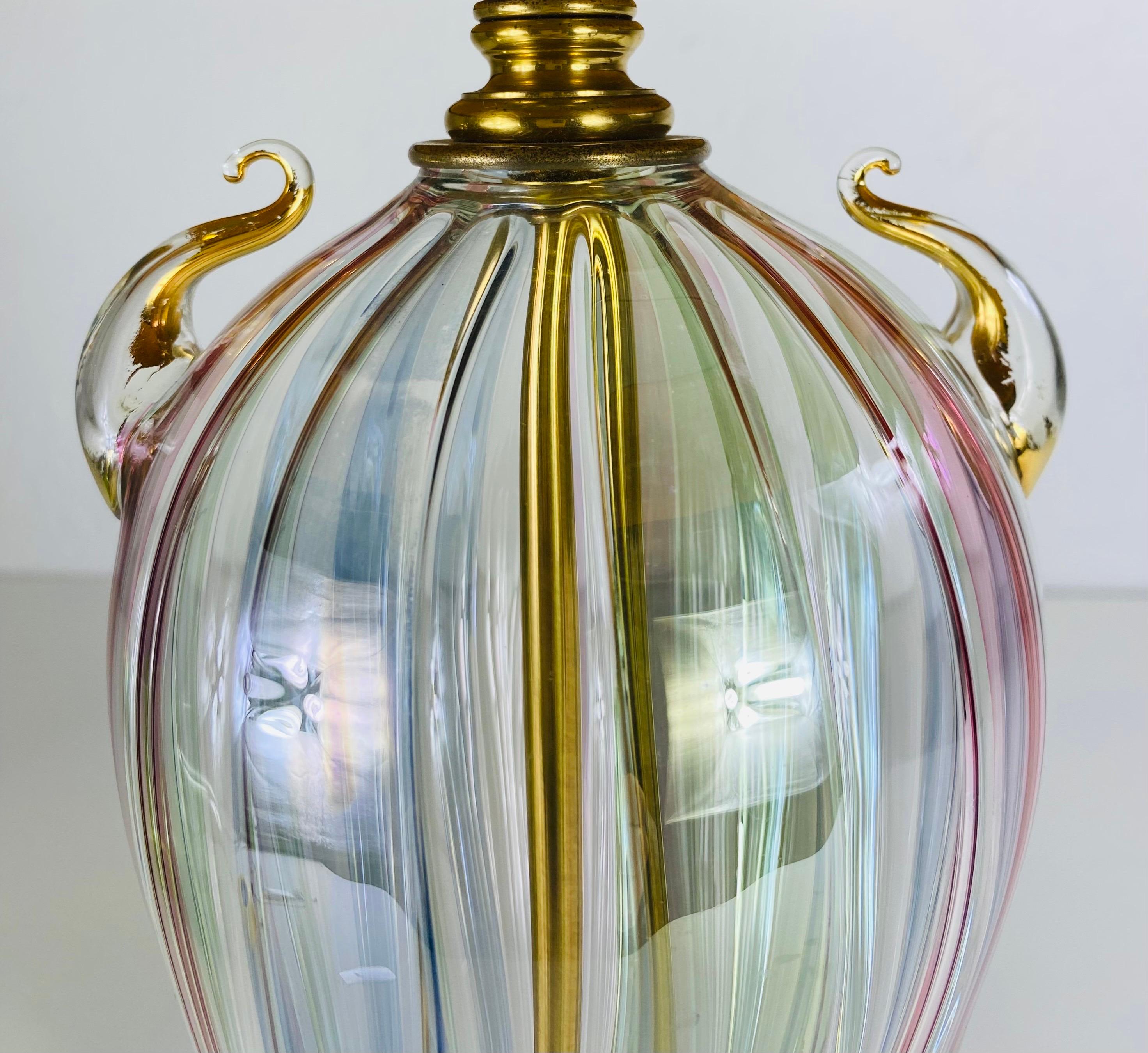 Elegant hand blown iridescent clear glass table lamp. For Sale 2