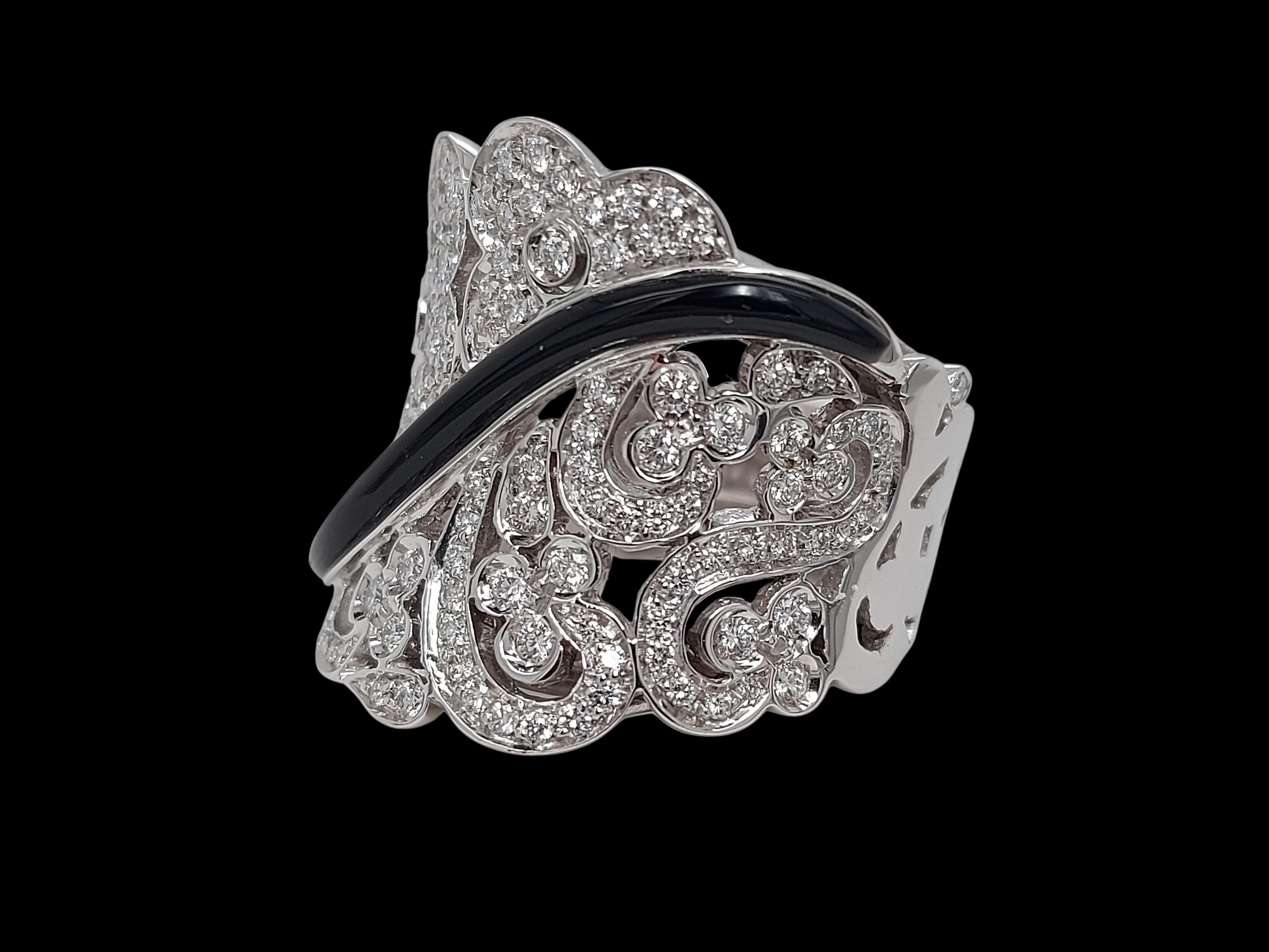 Artisan Elegant Hand Crafted 18kt White Gold Ring with 1.55ct Diamonds & Enamel For Sale