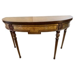 Eleganza della console Demilune dipinta a mano di Theodore Alexander