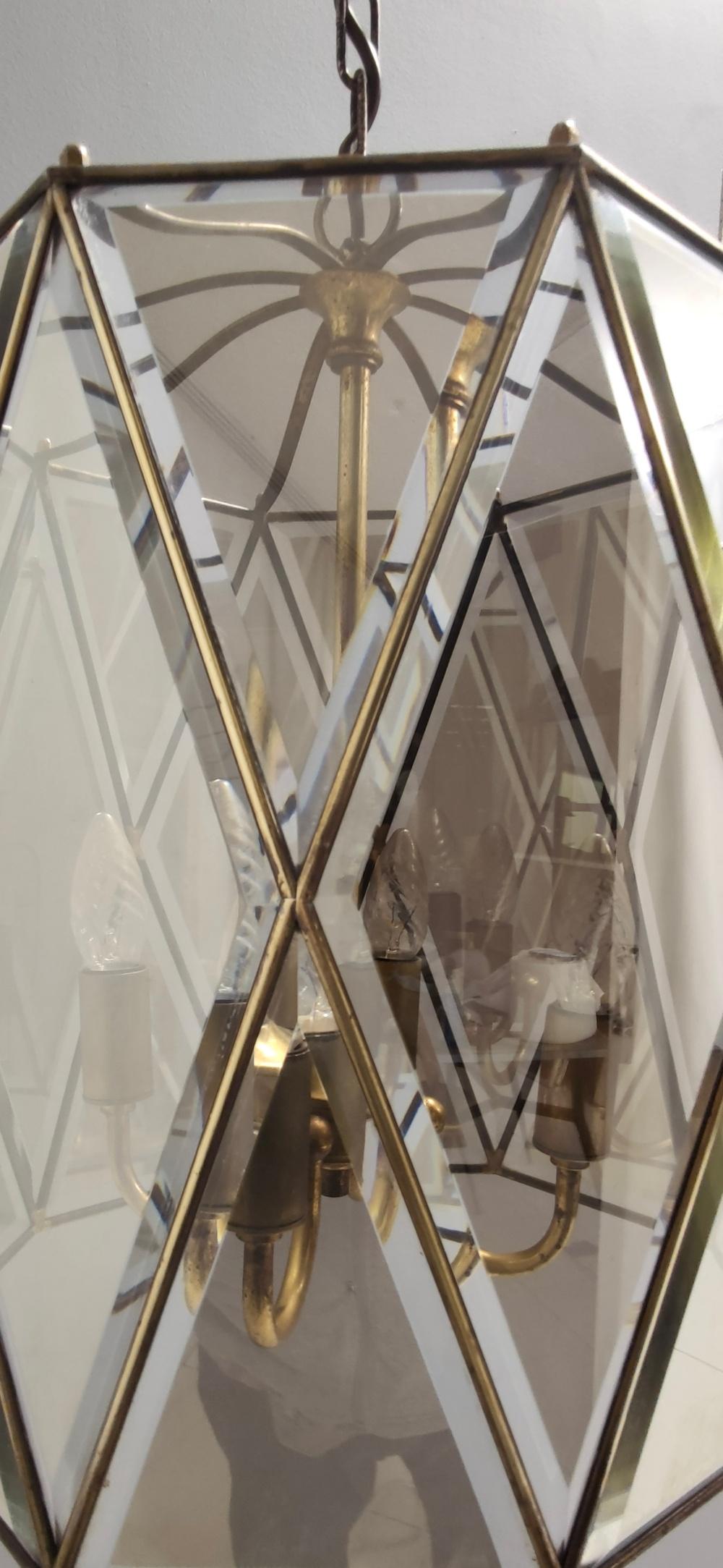 Elegant Handmande Octagonal Glass and Brass Pendant Lantern, Italy For Sale 10