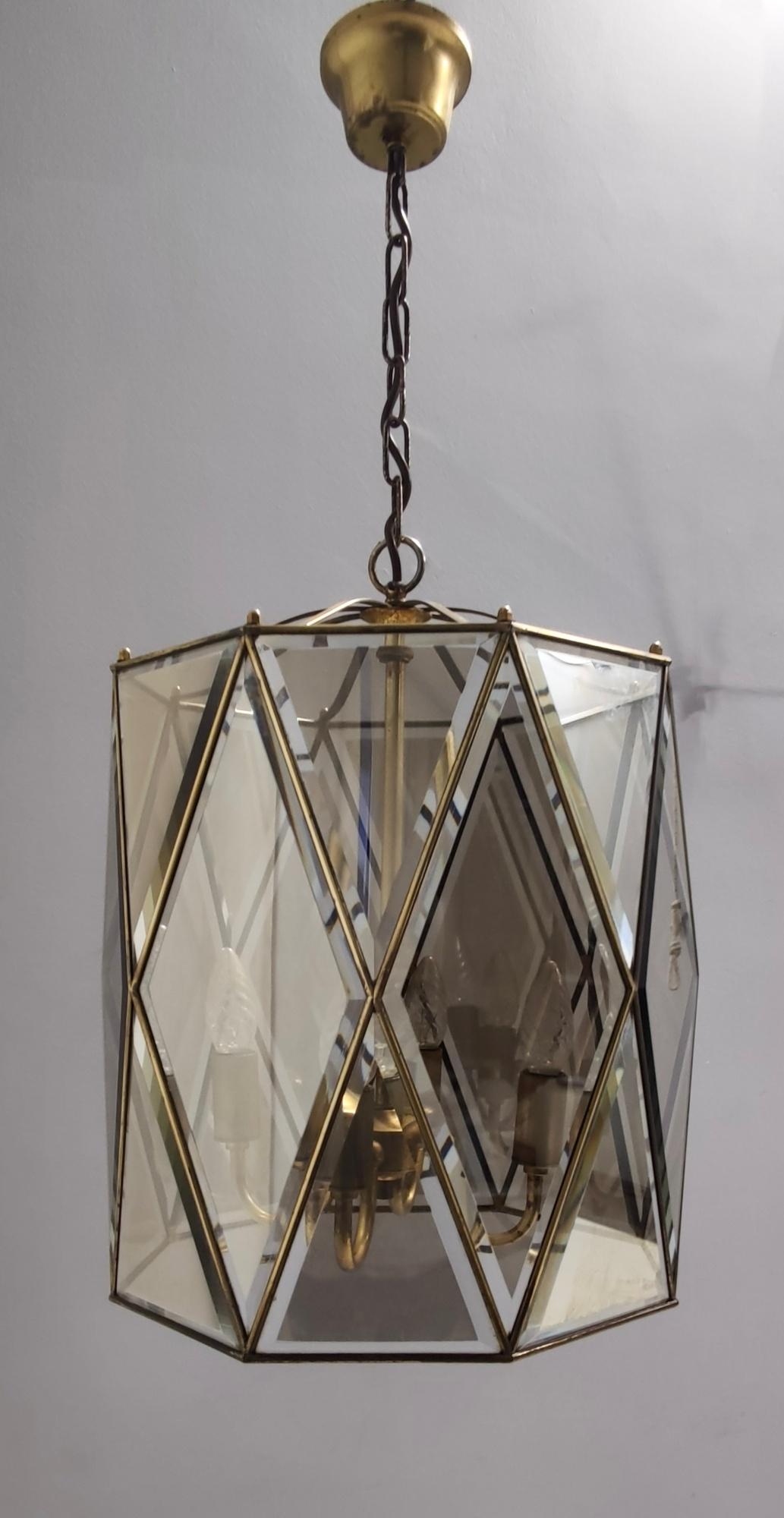 Elegant Handmande Octagonal Glass and Brass Pendant Lantern, Italy In Good Condition For Sale In Bresso, Lombardy
