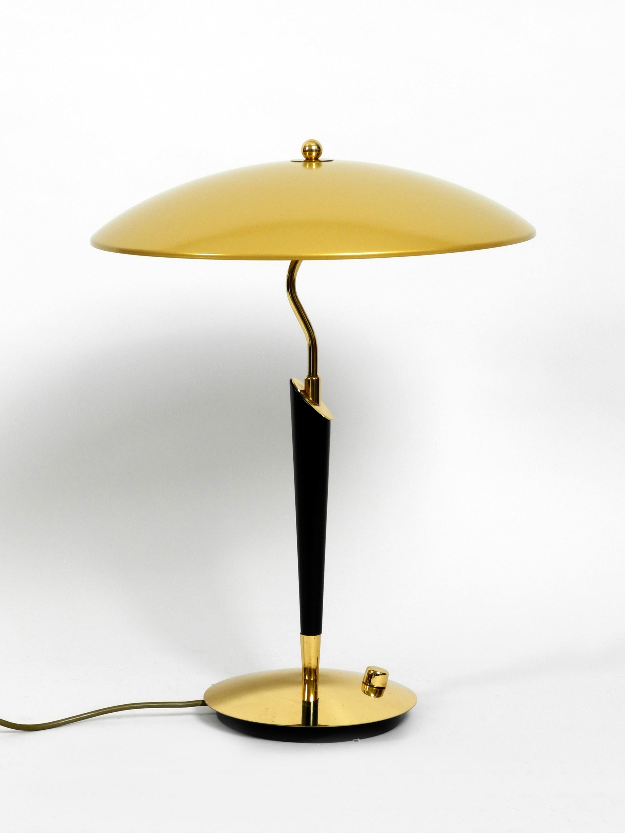 Mid-Century Modern Elegant Heavy Extra Large Brass Table Lamp from the 1960s by Hillebrand