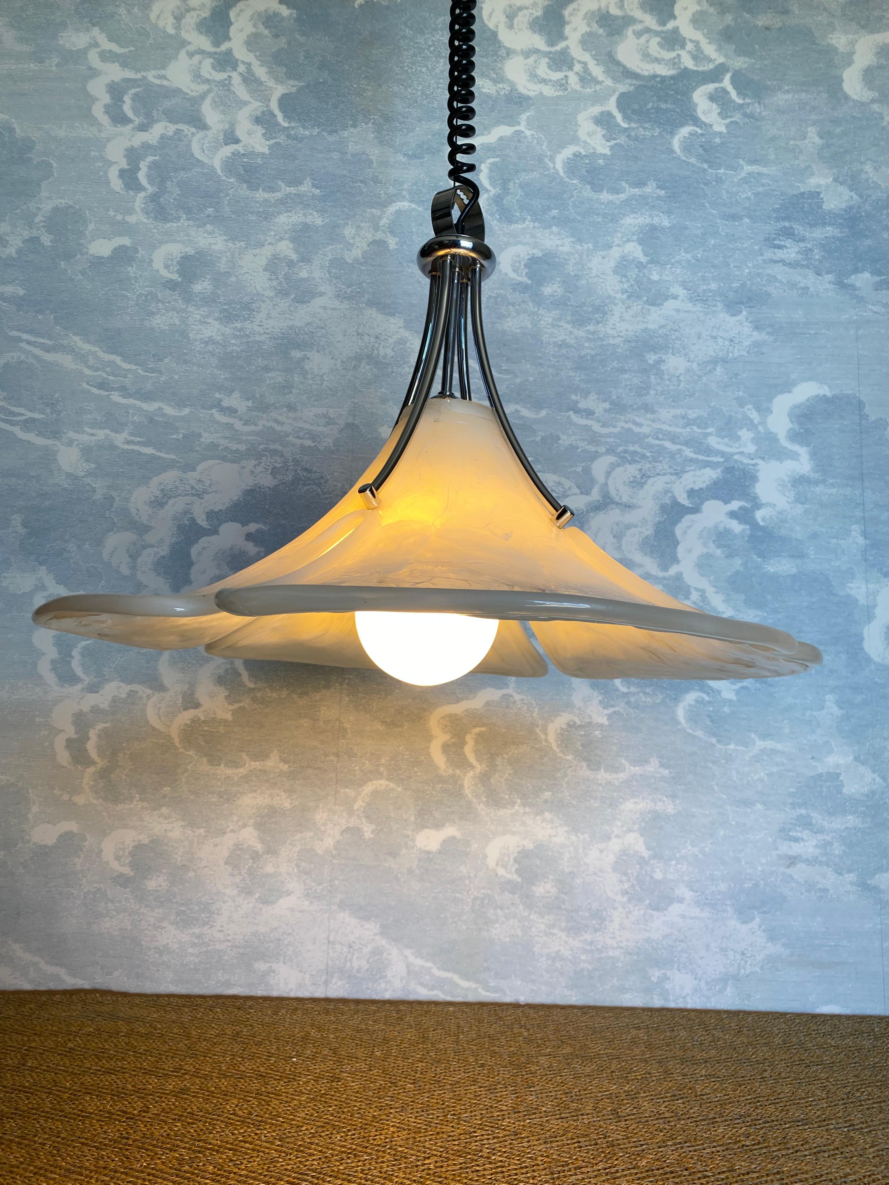 Fine XX secolo Eleganza della luce a sospensione regolabile in altezza di Cosack Leuchten, Germania, anni '70 in vendita