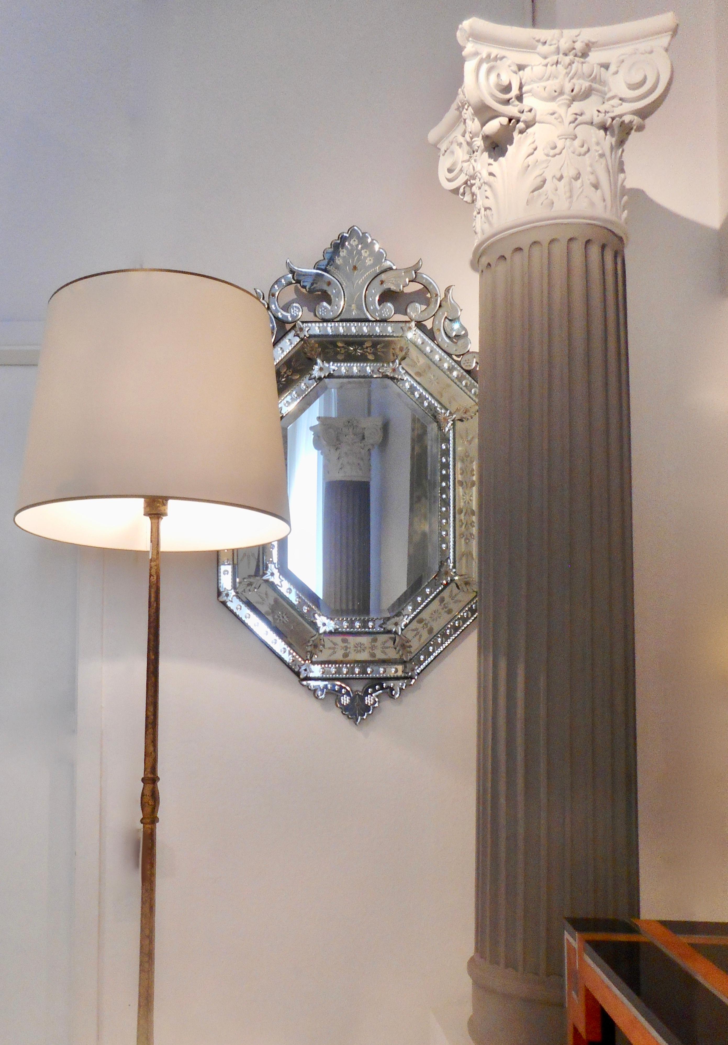 Italian Elegant Octogonal Venetian Mirror, Italy, 1930