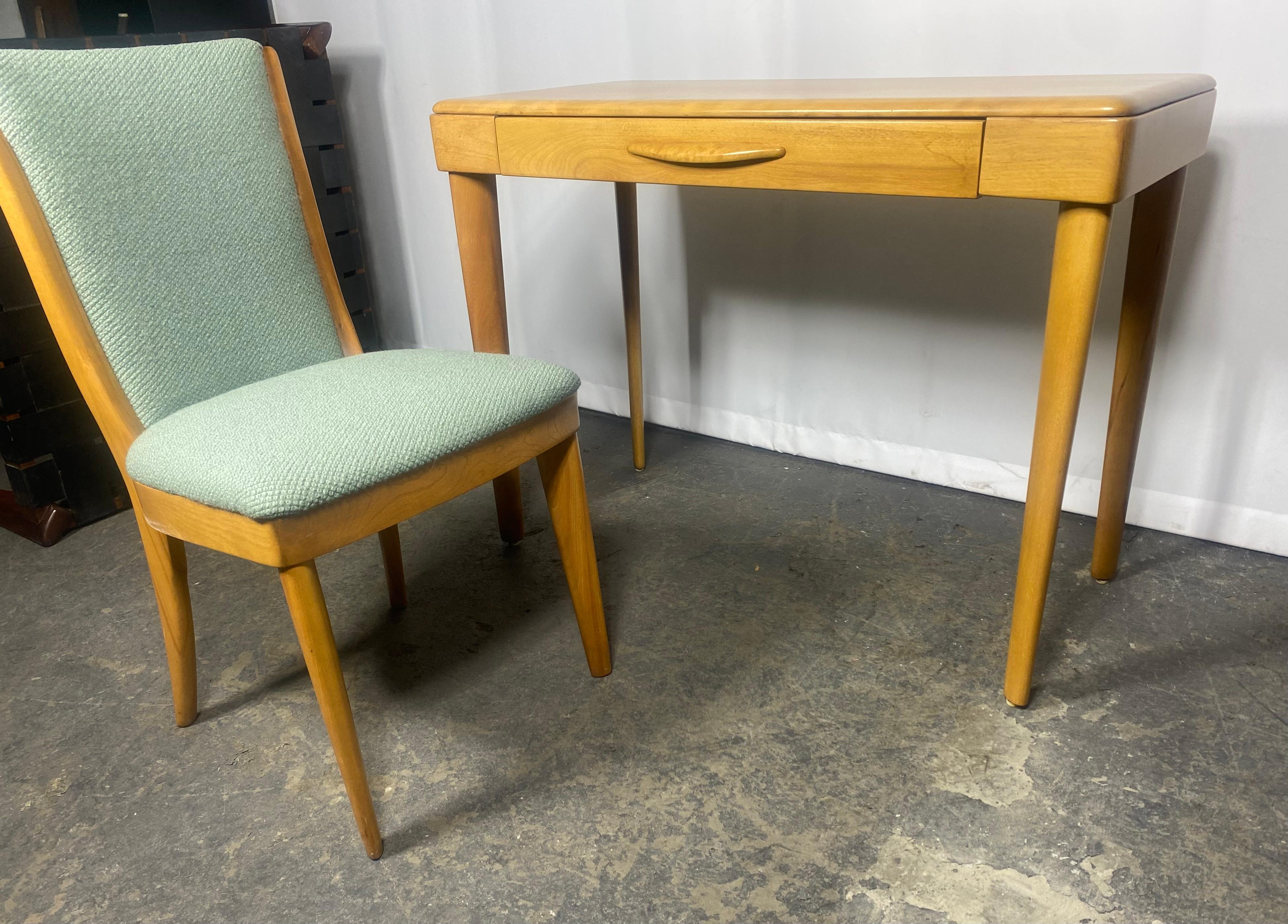 Fabric Elegant Heywood Wakefield Ladies Writing Desk & Chair For Sale