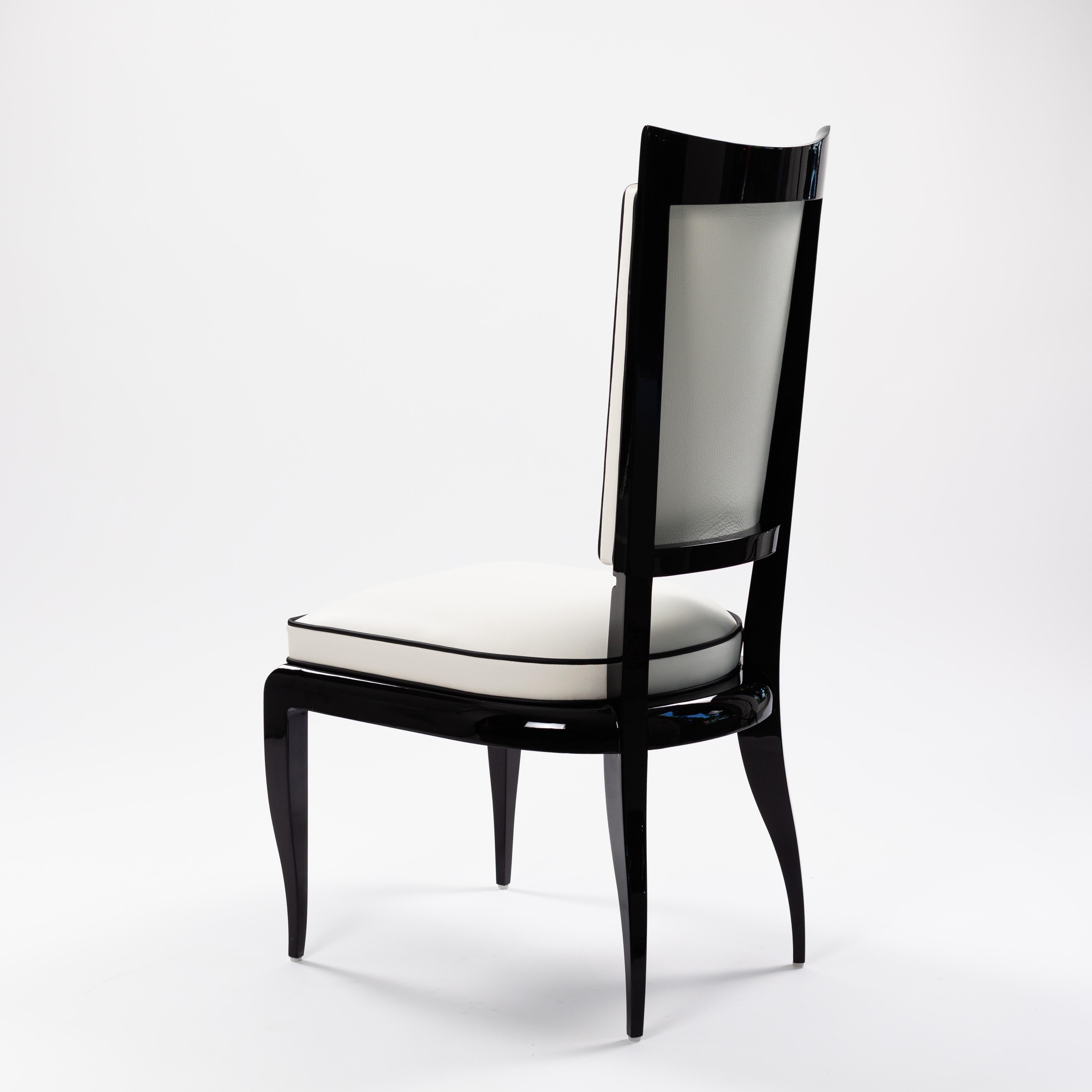 Elegant High Back Art Déco Dining Room Chair Black Lacquer White Nappa Leather In New Condition For Sale In Salzburg, AT