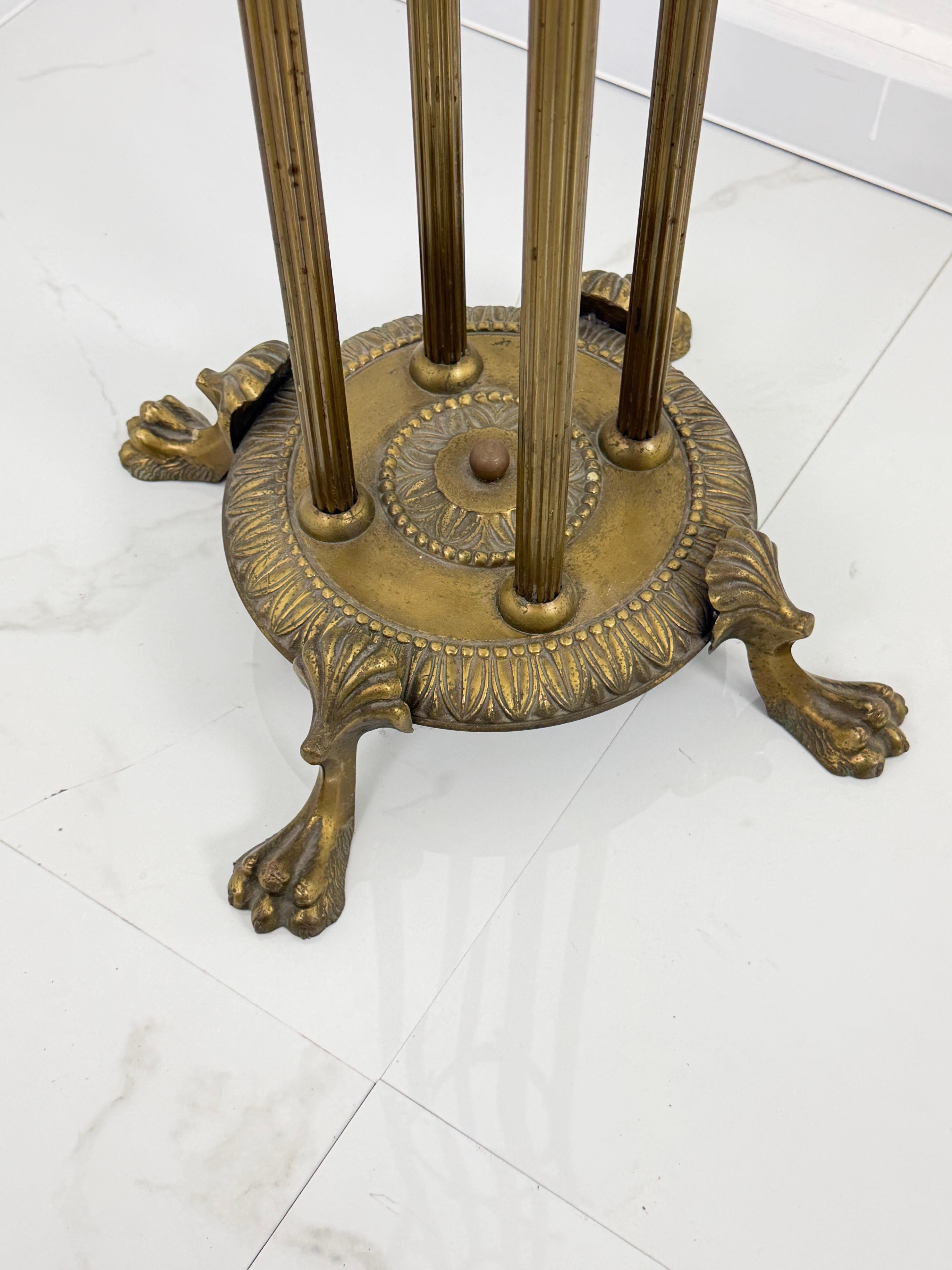 italien Elegant porte-manteau en laiton Hollywood Regency, années 1950 en vente