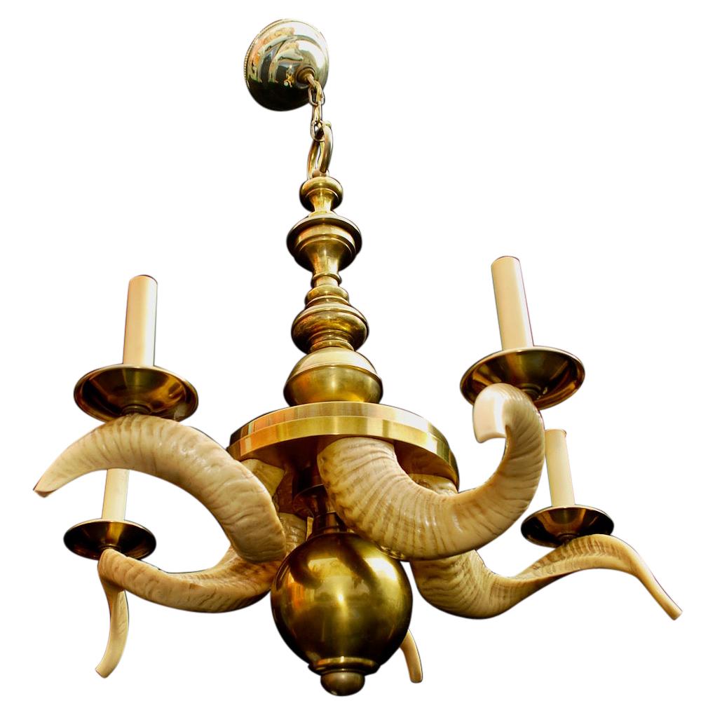 Elegant Horns Chandelier For Sale