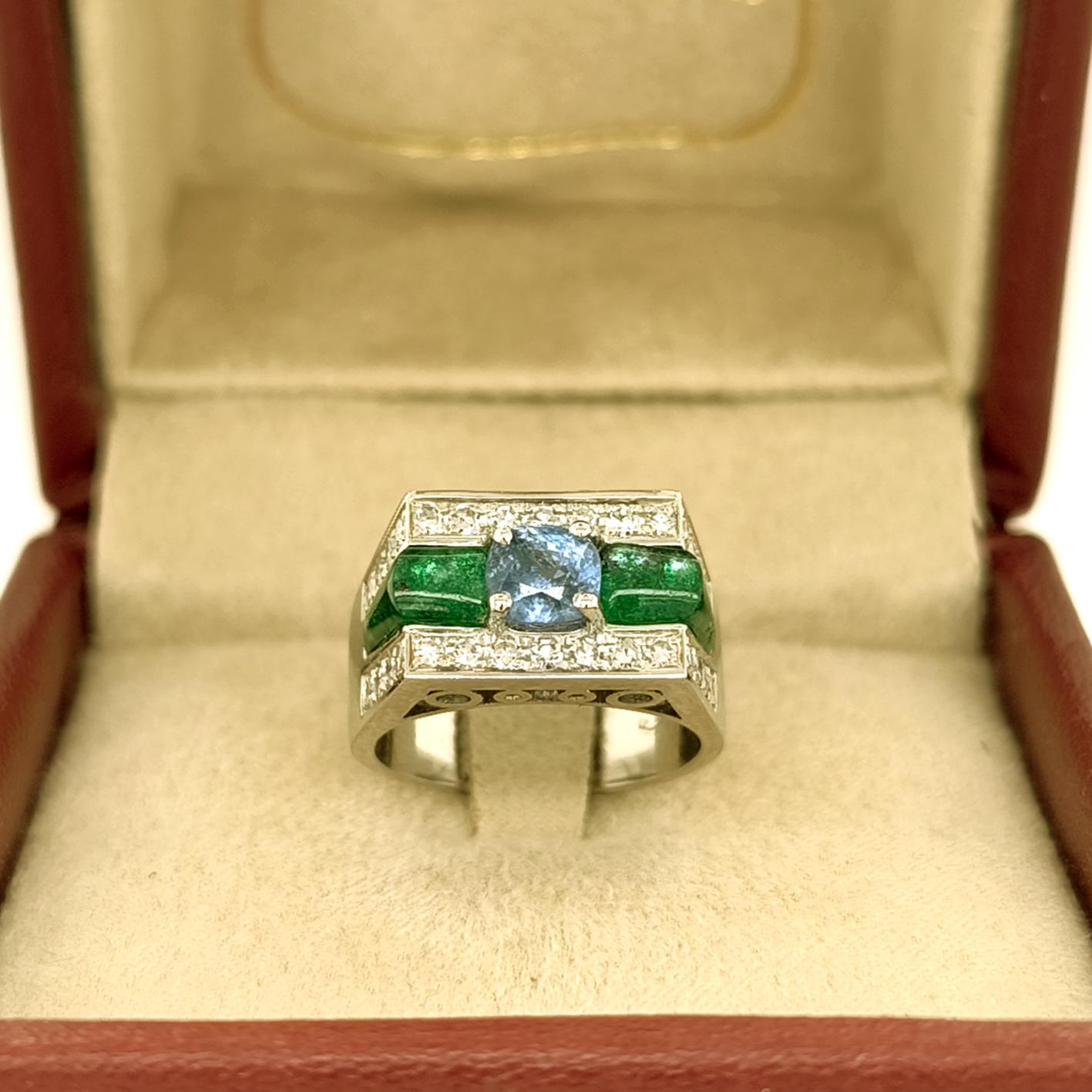 1960 Illario IGI Certified 1.33 ct Kashmir Sapphire Emerald Diamond Ring For Sale 6
