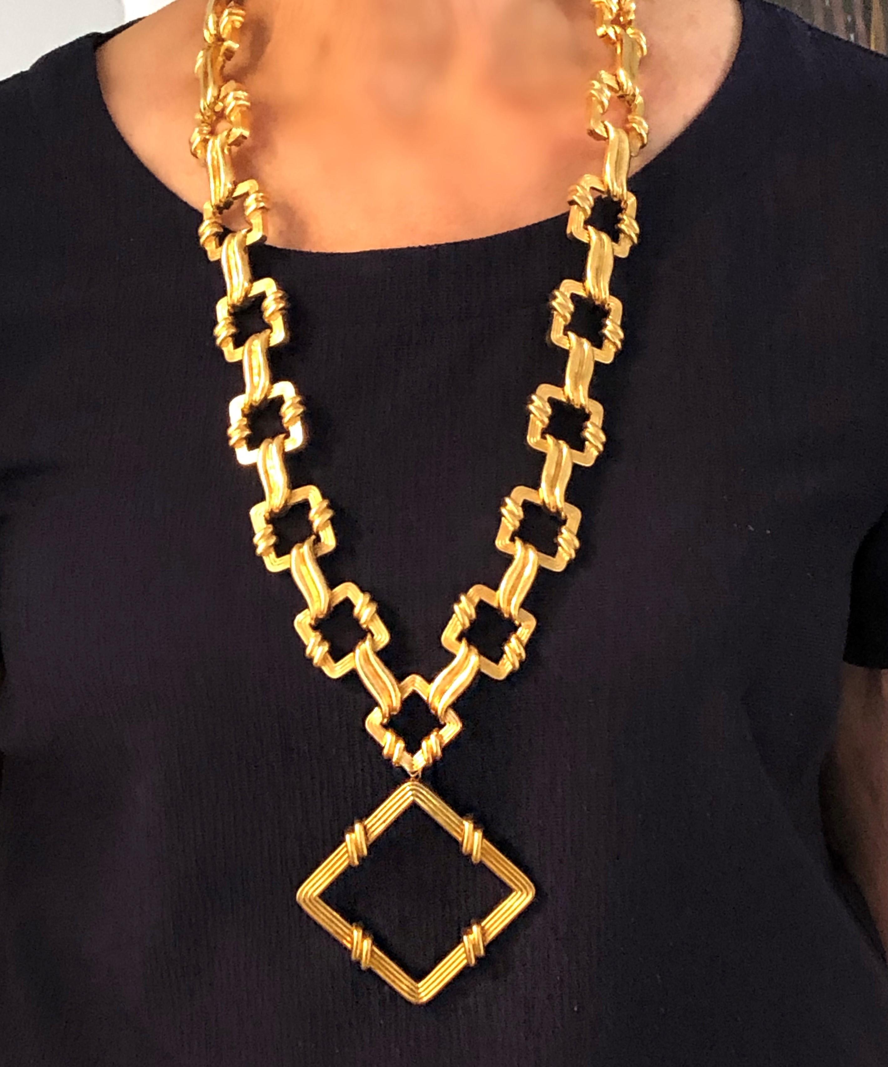 Elegant & Important Tiffany & Co. Gold Necklace with Custom Pendant 6