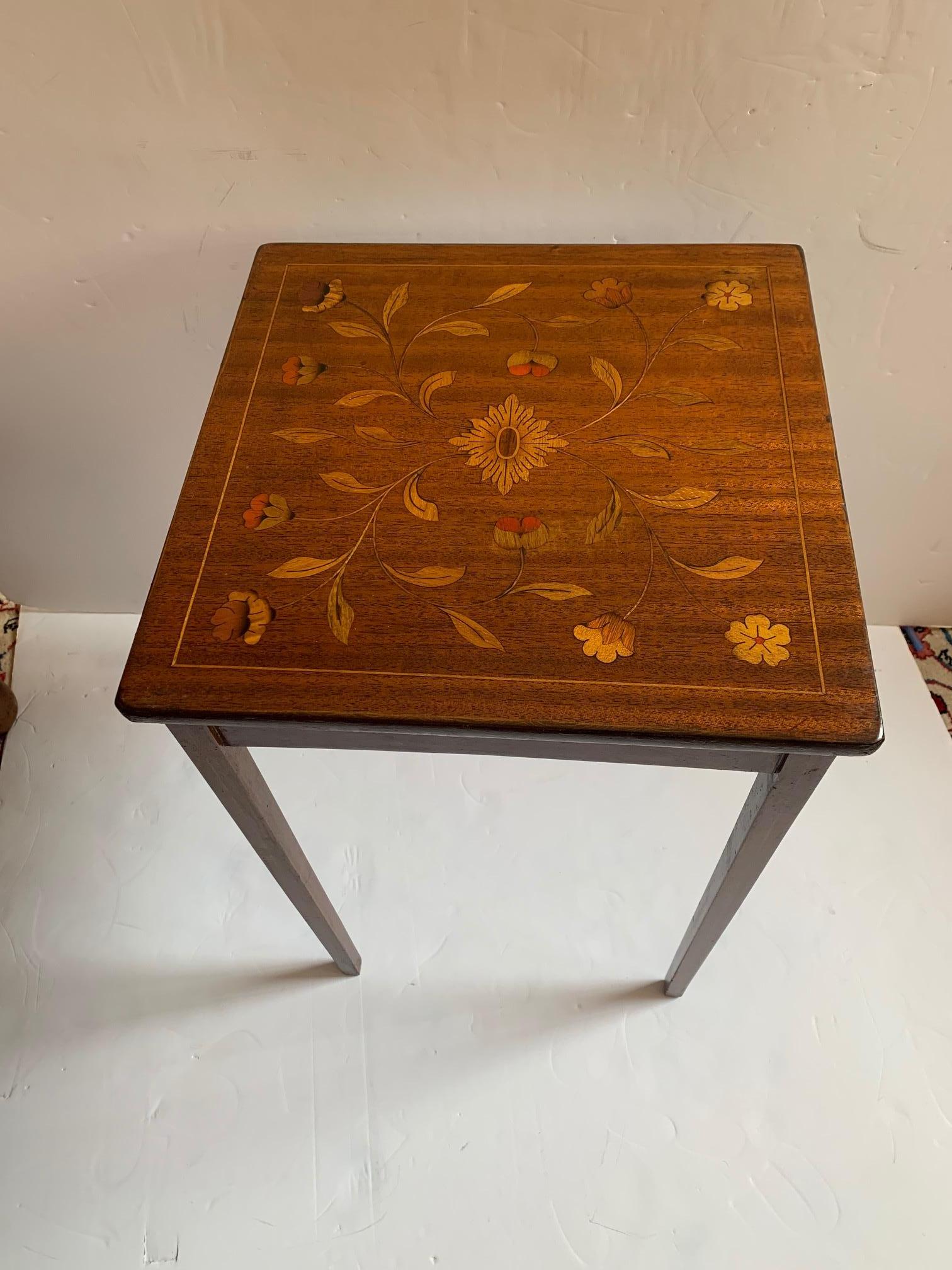Elegant Inlaid End Table with Mixed Woods 4