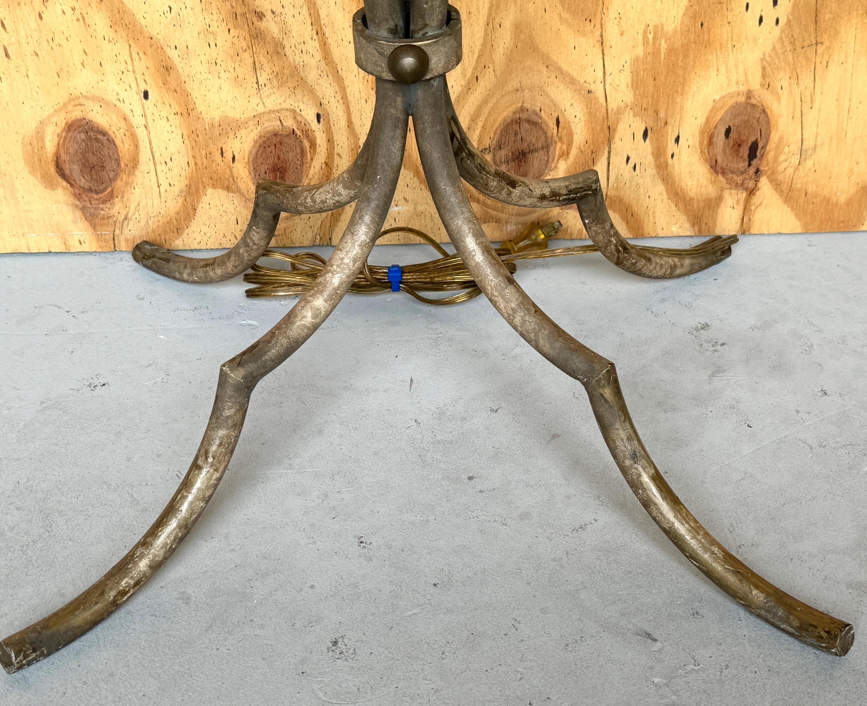 Elegant Iron & Marble Medici Lion Motif Floor Lamp Attributed Maitland -Smith For Sale 3