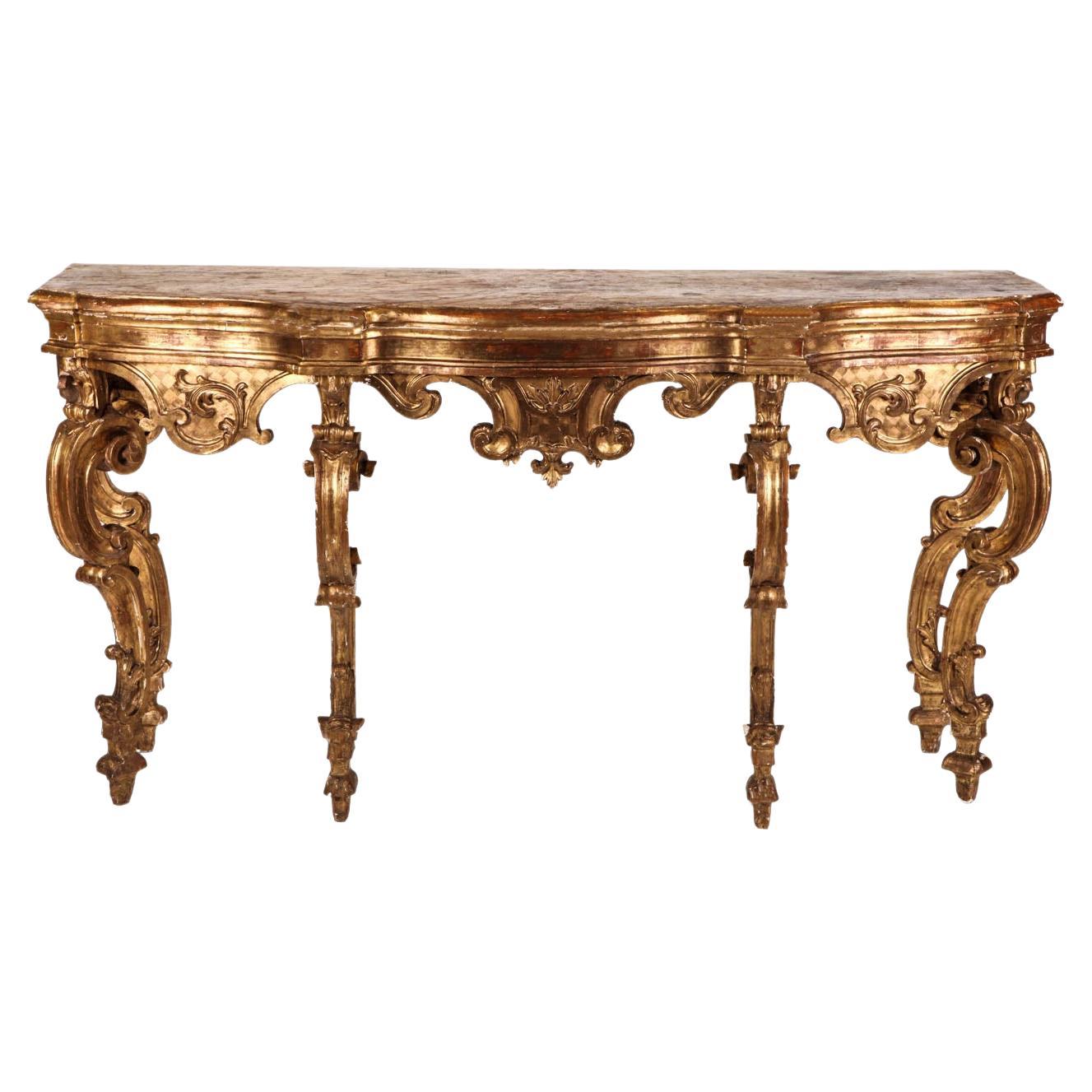 Elegant Italian 18th Century Giltwood Console Table For Sale