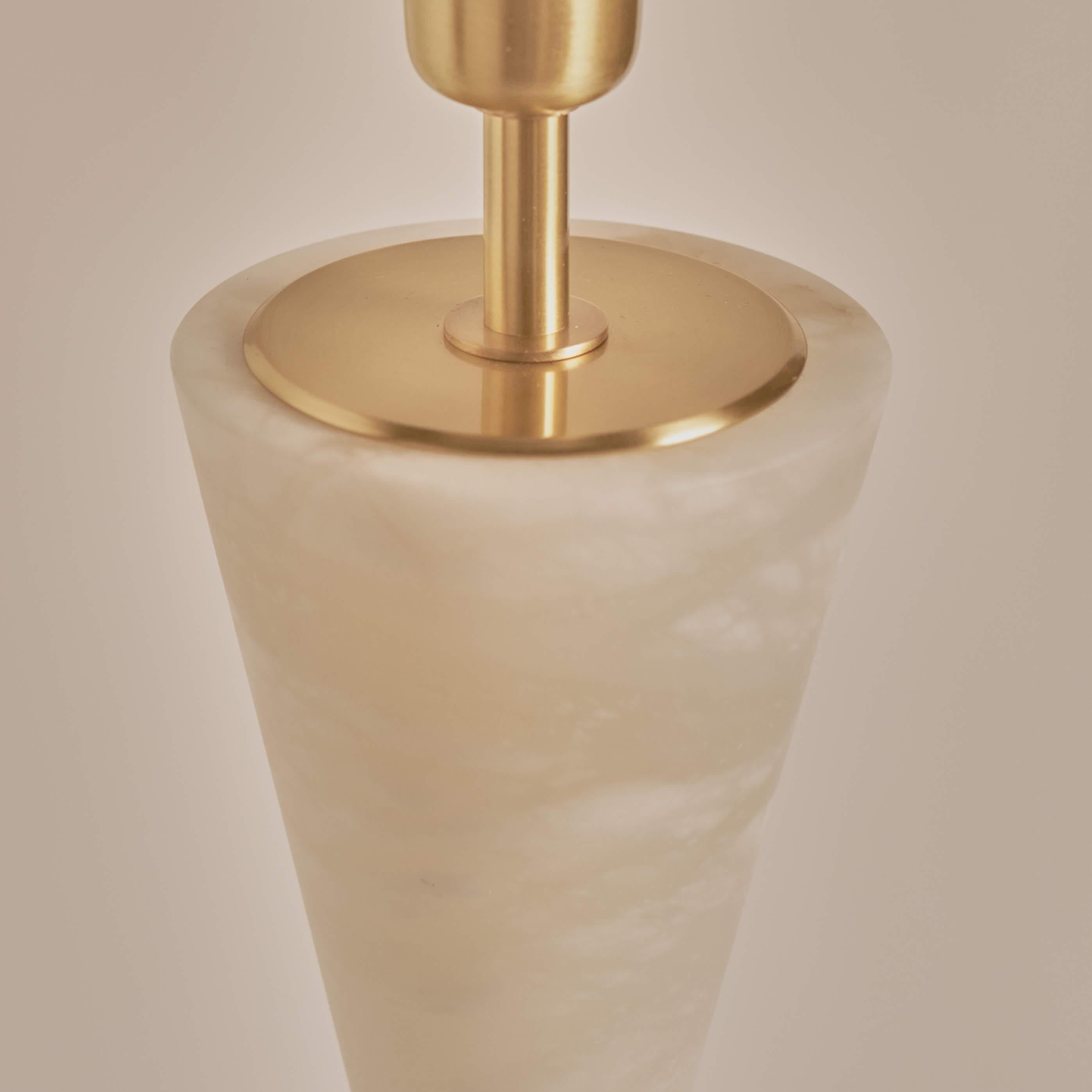 Moderne Lampe de bureau italienne élégante en albâtre « silhouette » en vente