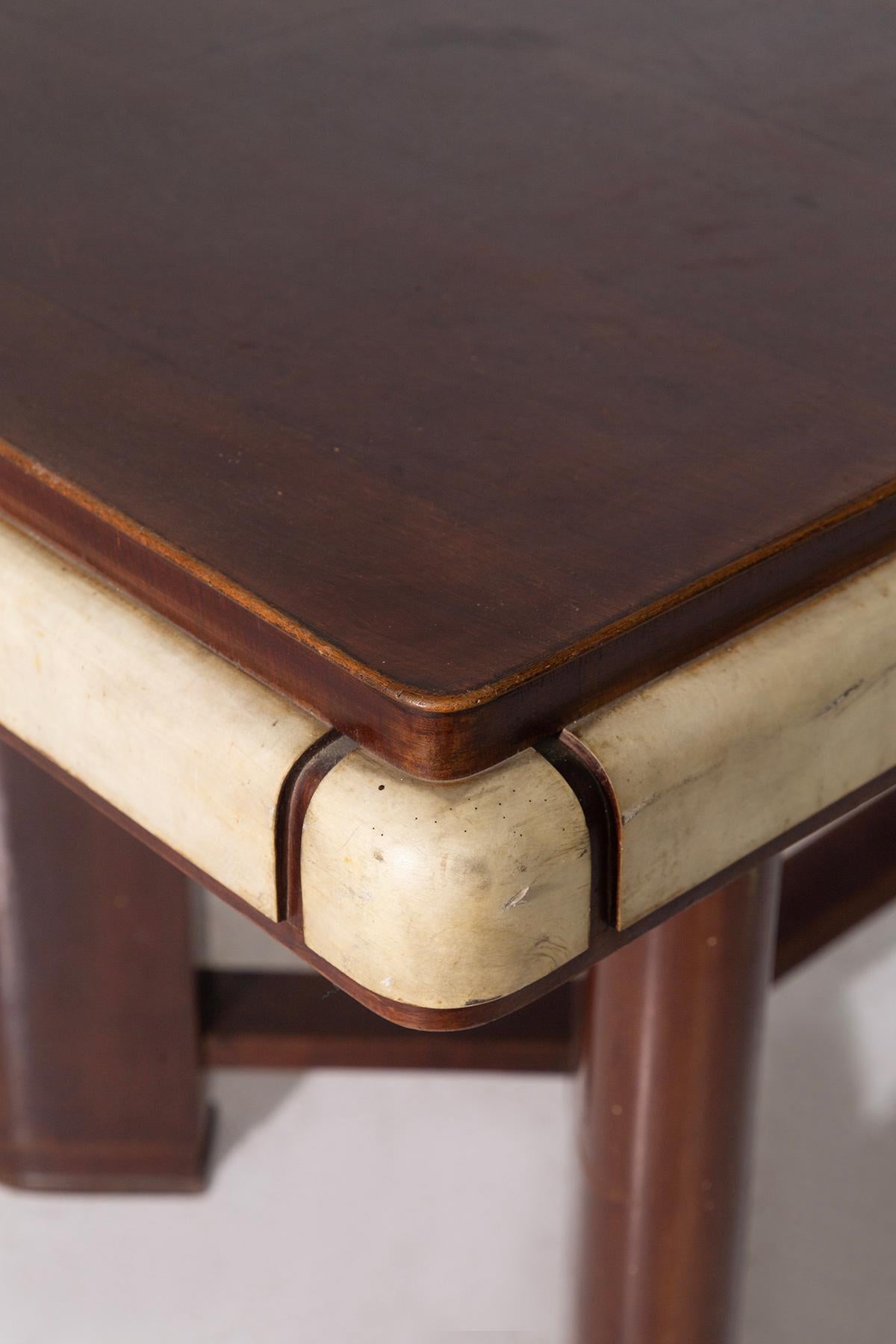 Elegant Italian Art Deco Dining table in wood and parchment in vendita 4