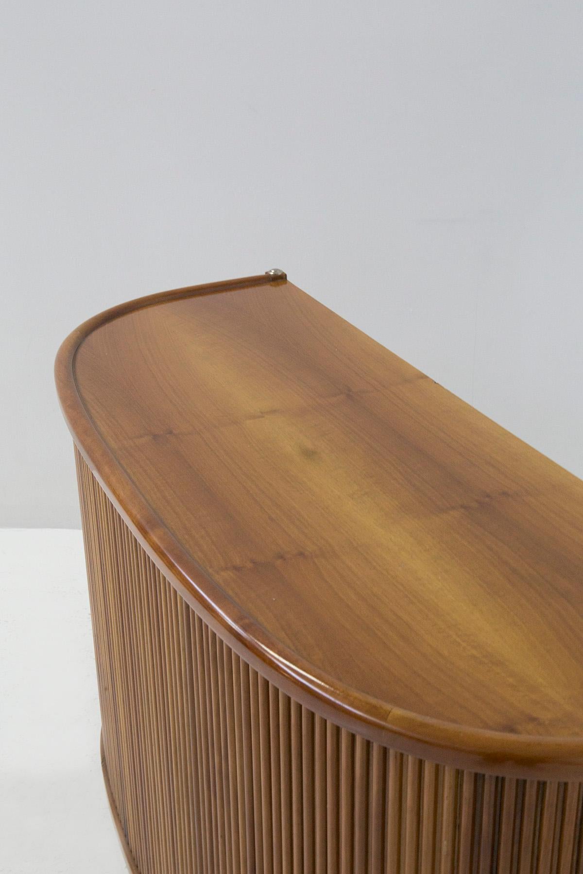 Elegant Italian Bar Console Table by Giorgetti in Wood and Brass 3