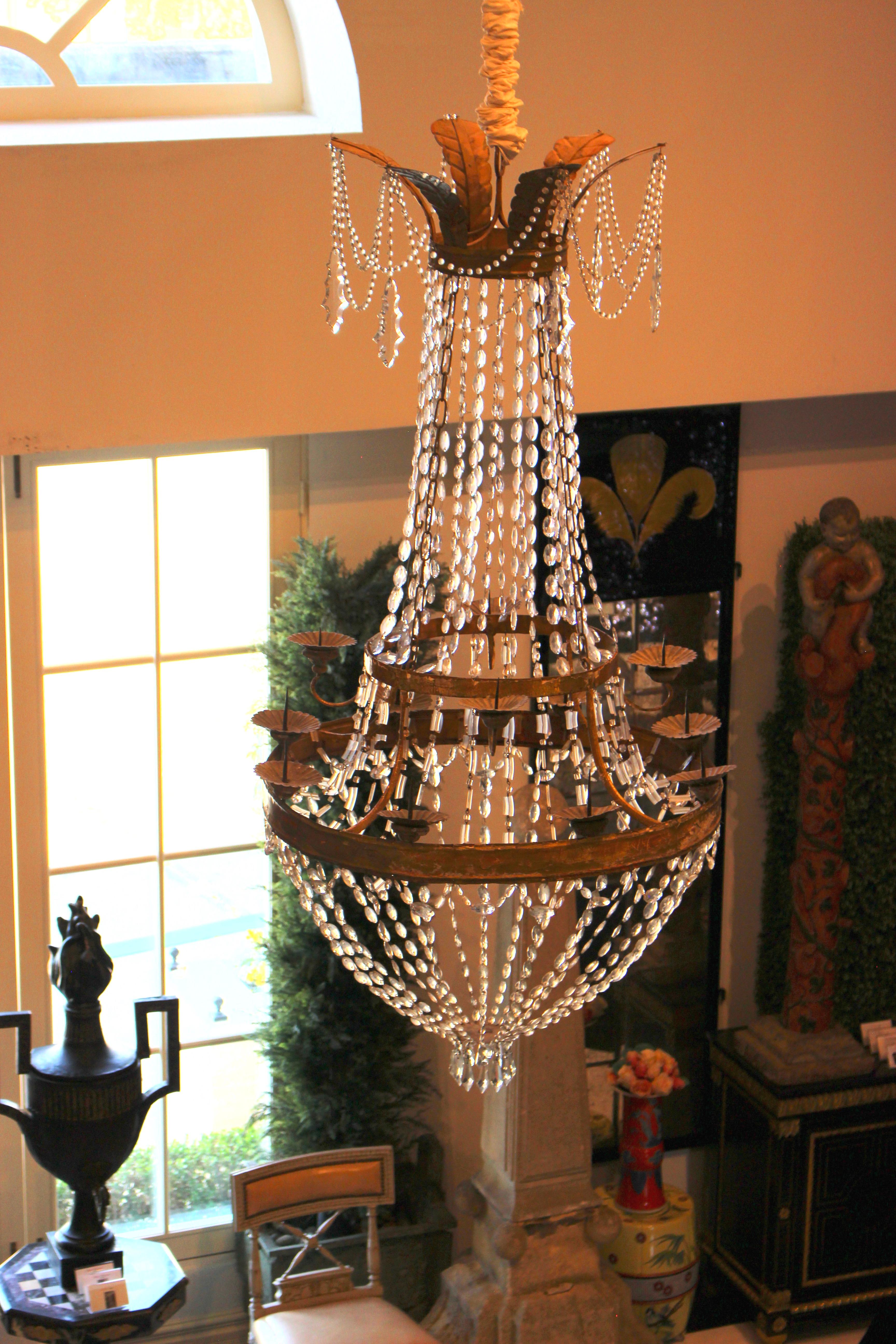 Glass Elegant Italian Beaded Candele Chandelier For Sale