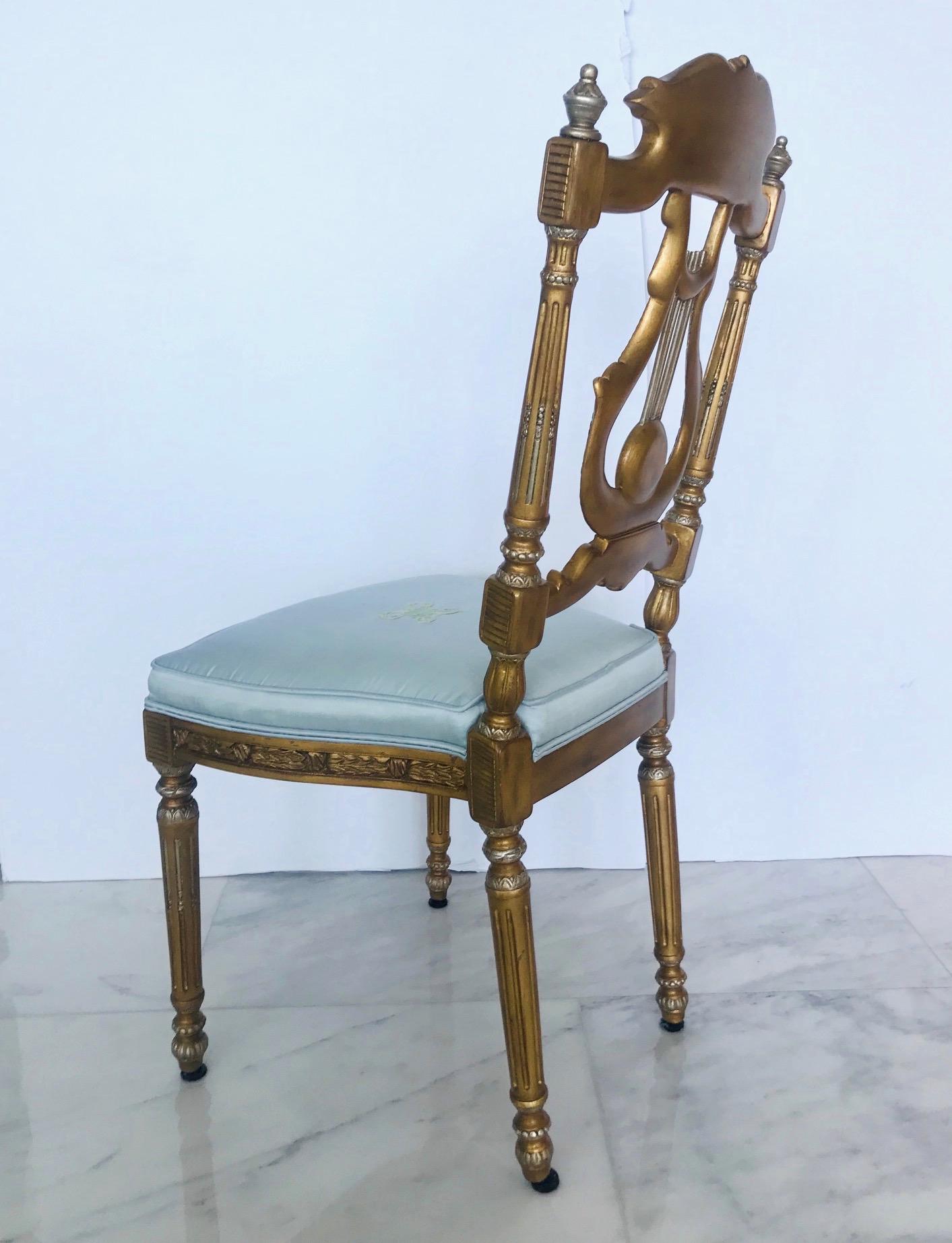 Elegant Italian Belle Époque Lyre Chair in Antique Gold Leaf 4