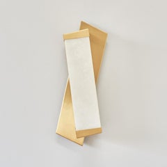 Elegant Italian Bespoke wall sconce "Offset" in satin brass and alabaster
