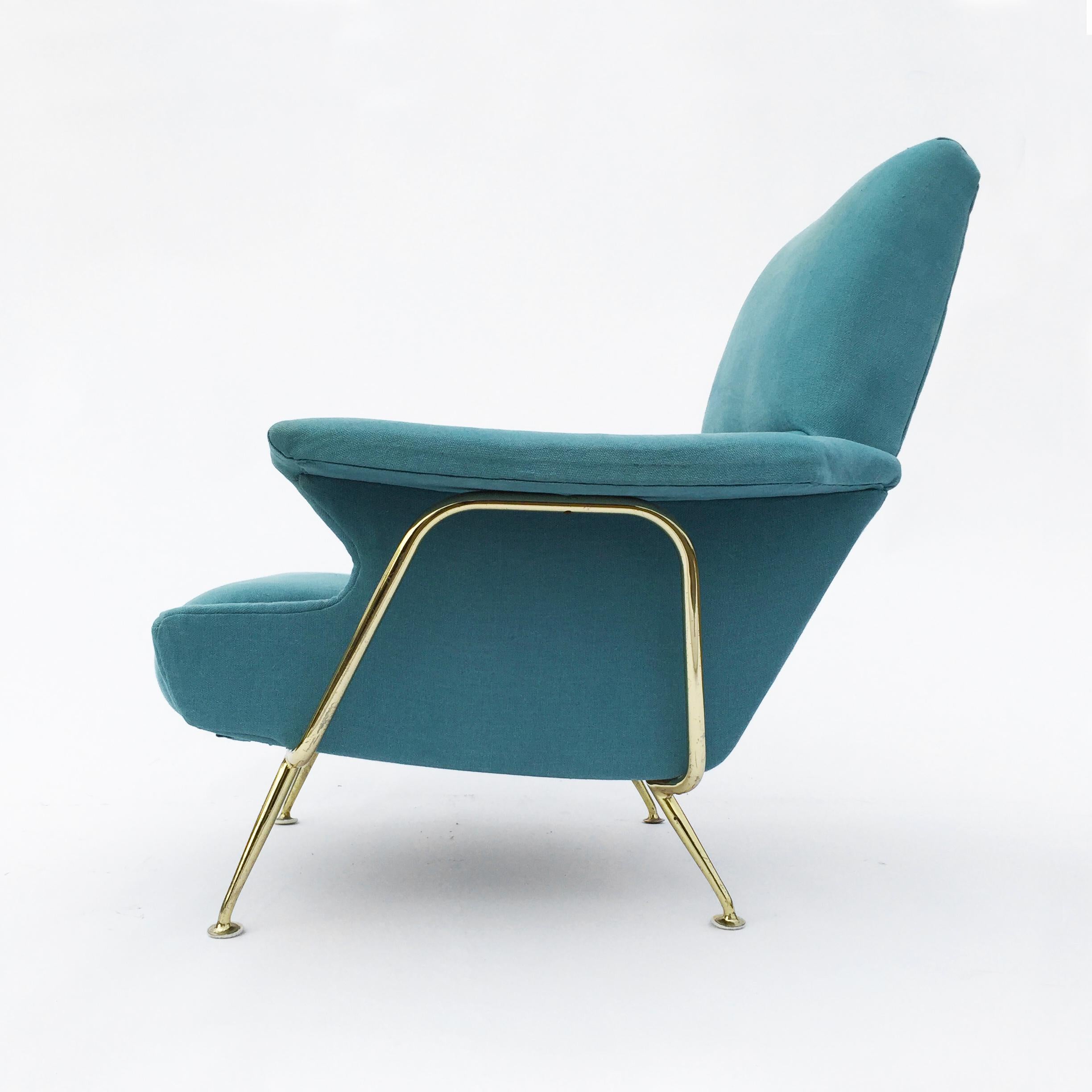 Plated Elegant Mid-Century Italian Brass Framed Lounge Armchair, 1950s Hollywood  For Sale