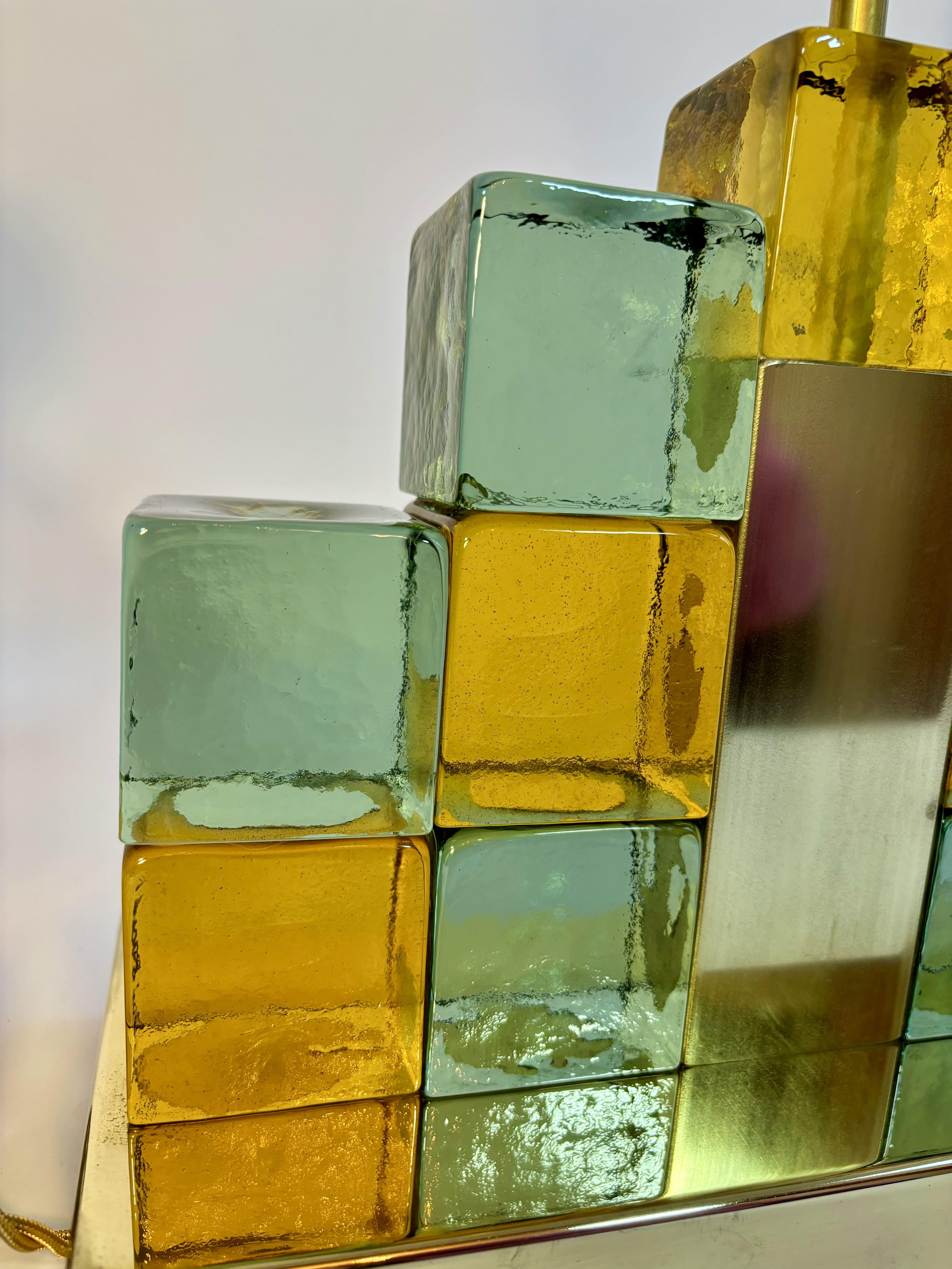 Eleganti lampade a cubo in ottone e vetro di Murano - Design contemporaneo 7