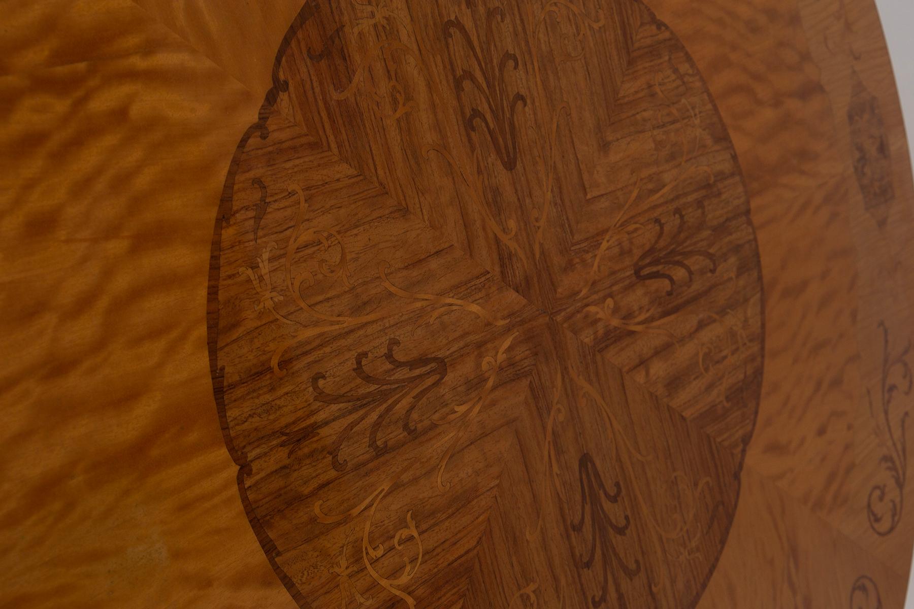 Wood Elegant Italian Chiavarino Table with inlaid wood or Grand Foyer For Sale