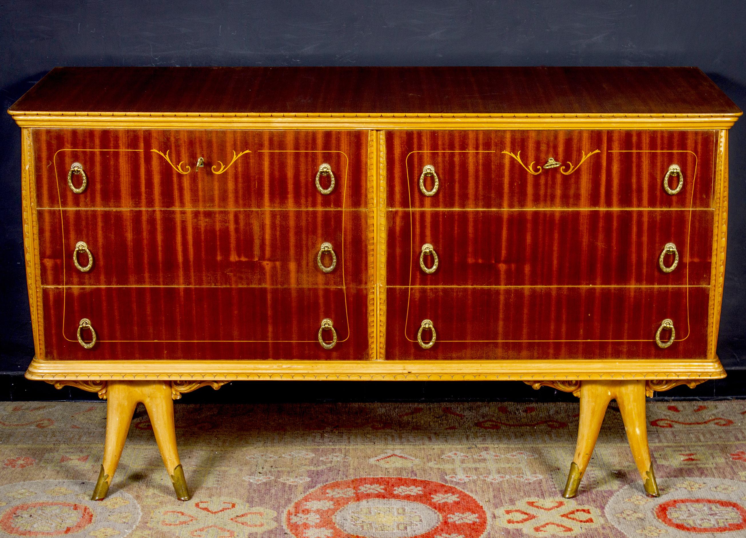 Elegant Italian Design Art Deco Commode 1940 Attributed to Osvaldo Borsani For Sale 6