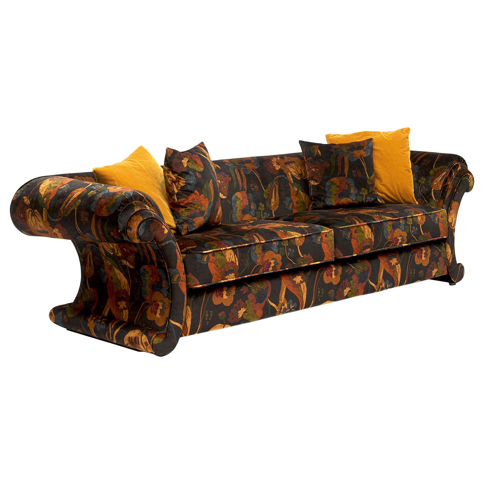 Elegant Italian Design Sofa Free Standing. Printed velvet Fabric For Sale