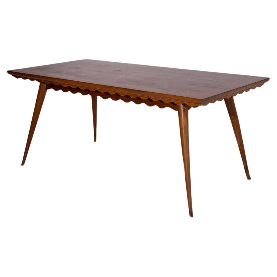 Elegant Italian dining table Attributed to Paolo Buffa For Sale