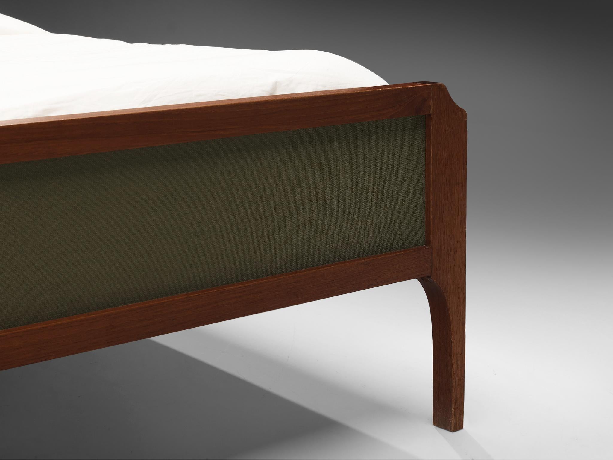 Mid-20th Century Elegant Italian Double Bed in Teak and Green Fabric