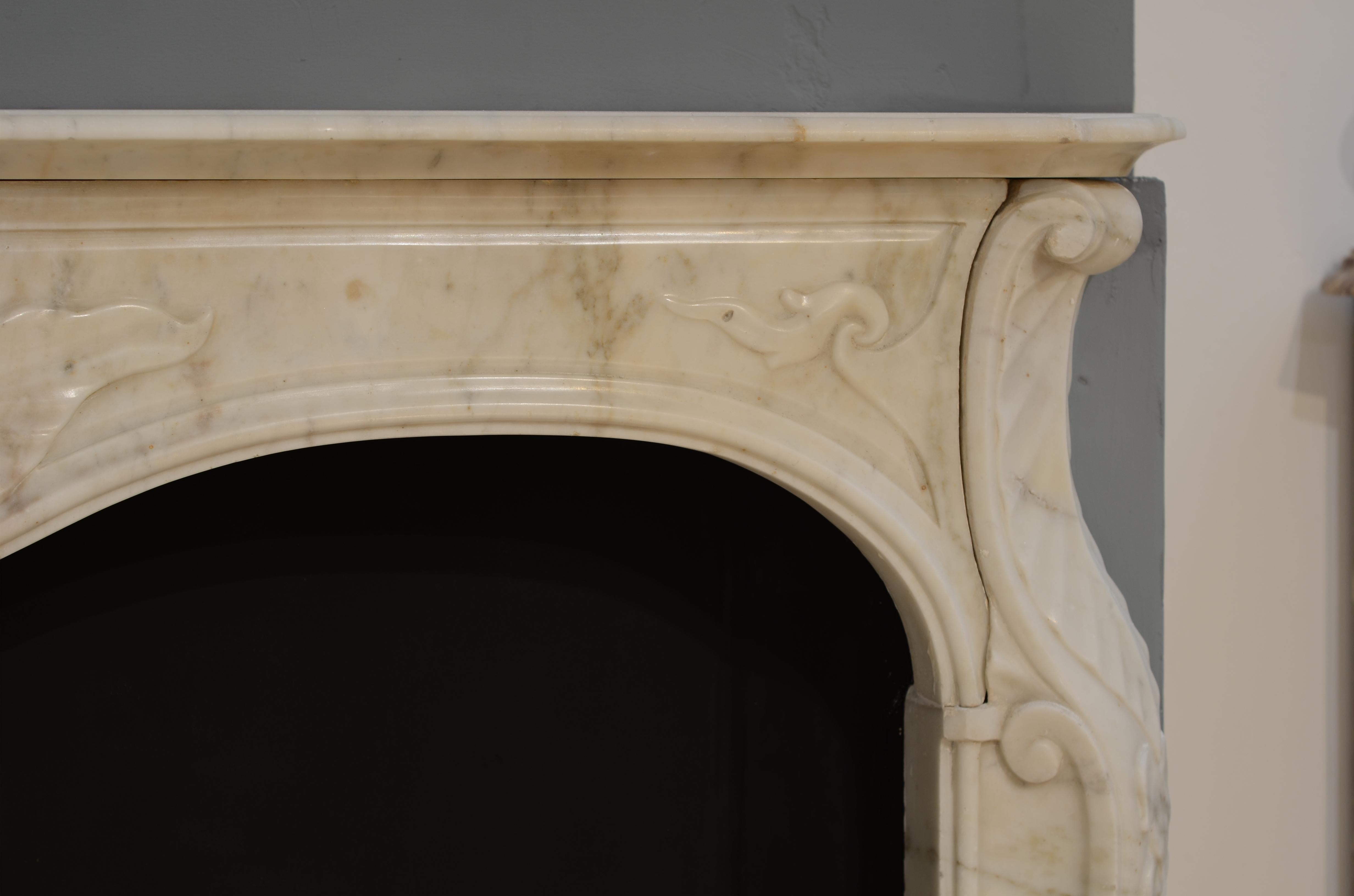 Elegant Italian Fireplace Mantel For Sale 3