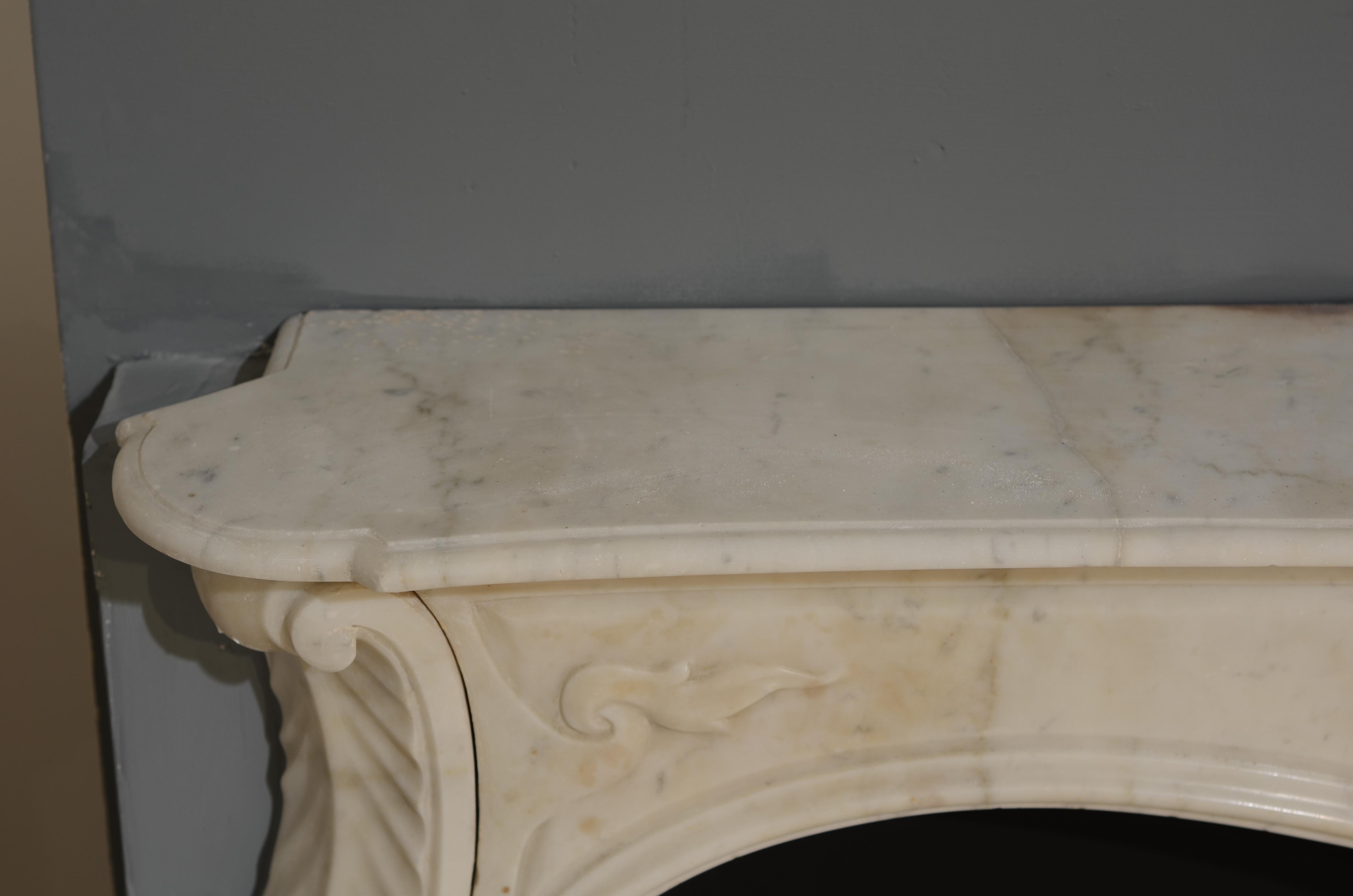 Rococo Elegant Italian Fireplace Mantel For Sale