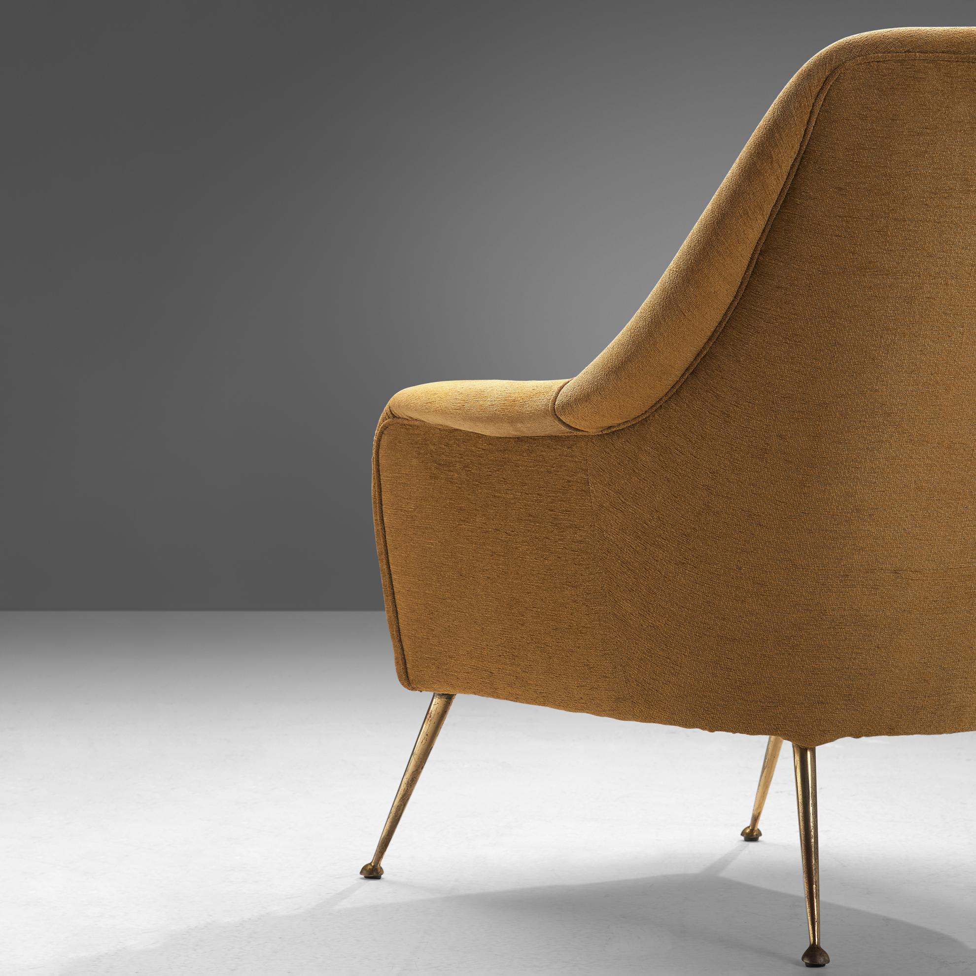 Elegant Italian Lounge Chairs in Brass and Beige Camel Upholstery  For Sale 4
