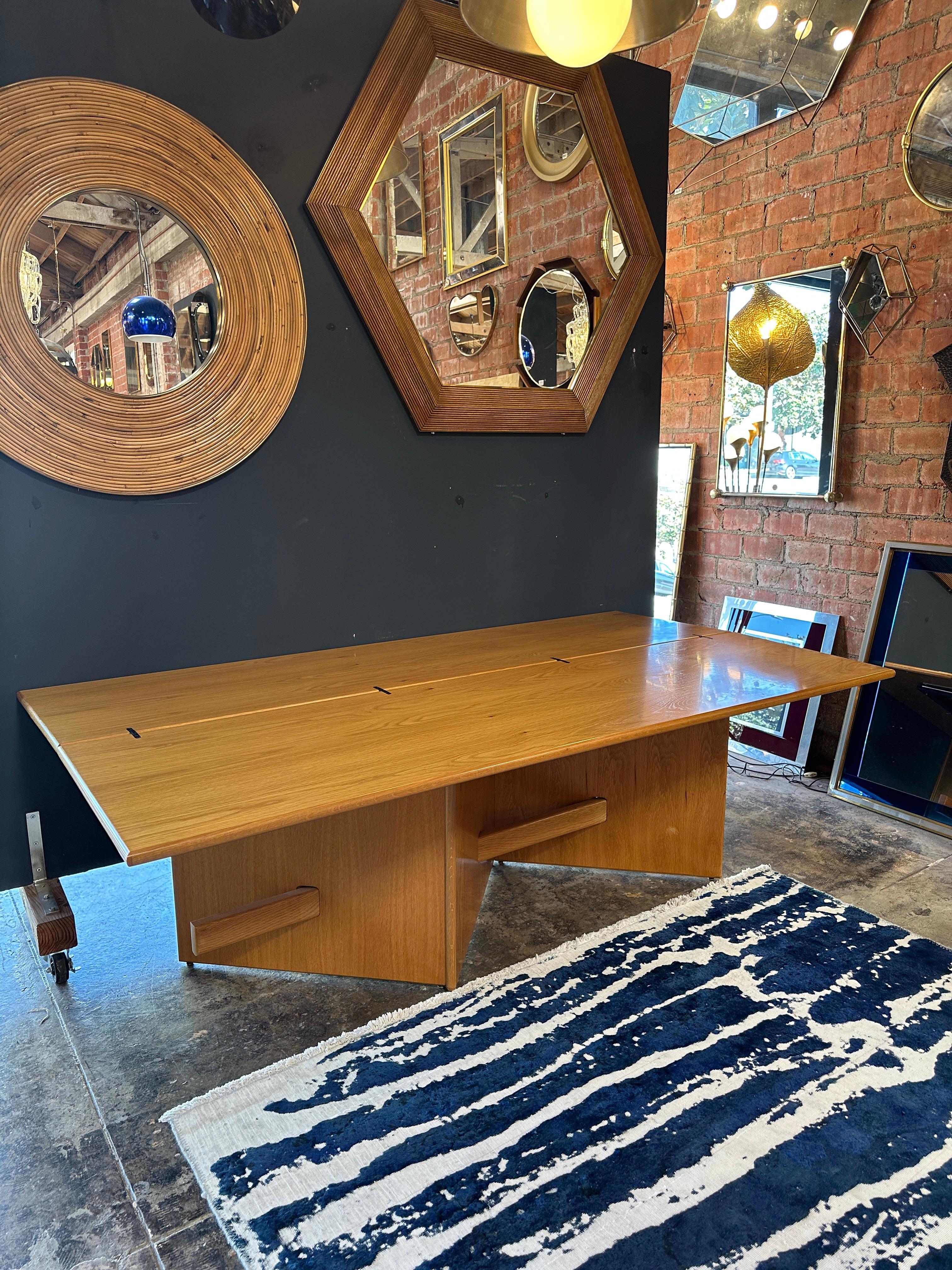 Experience versatility and elegance with our Elegant Italian Mid Century Adjustable Console/Table from the 1970s. This sophisticated piece seamlessly blends form and function, allowing you to adapt its stylish design to suit various spaces and