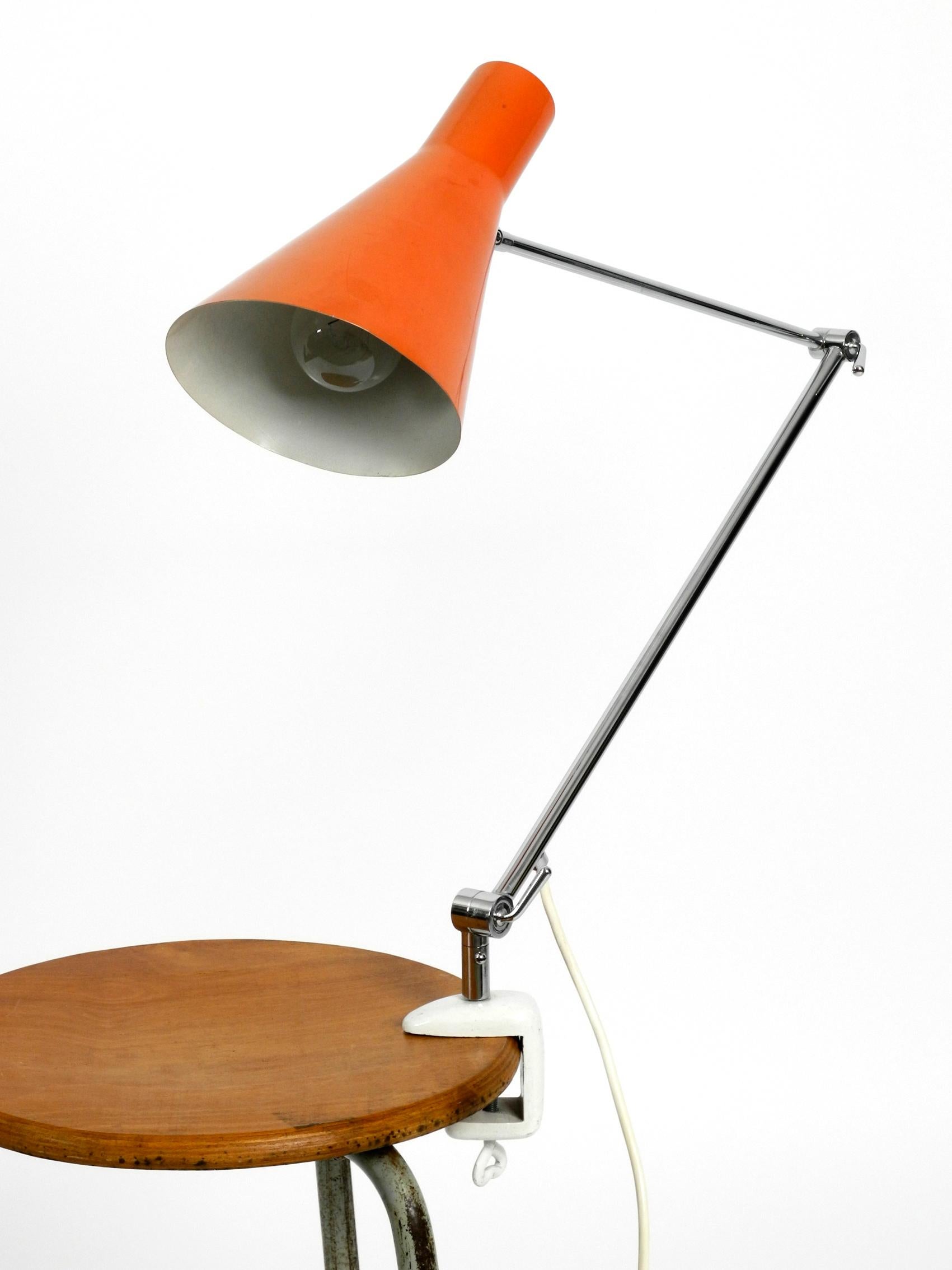 Metal Elegant Italian Mid-Century Modern Brass Joint Clamp Lamp with Red Cone Shade For Sale