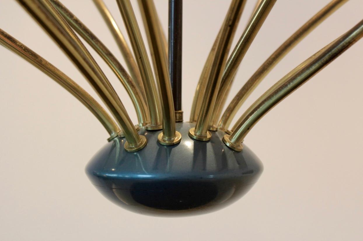20th Century Elegant Italian Mid-Century Modern Sputnik Brass Chandelier Sixteen-Arm