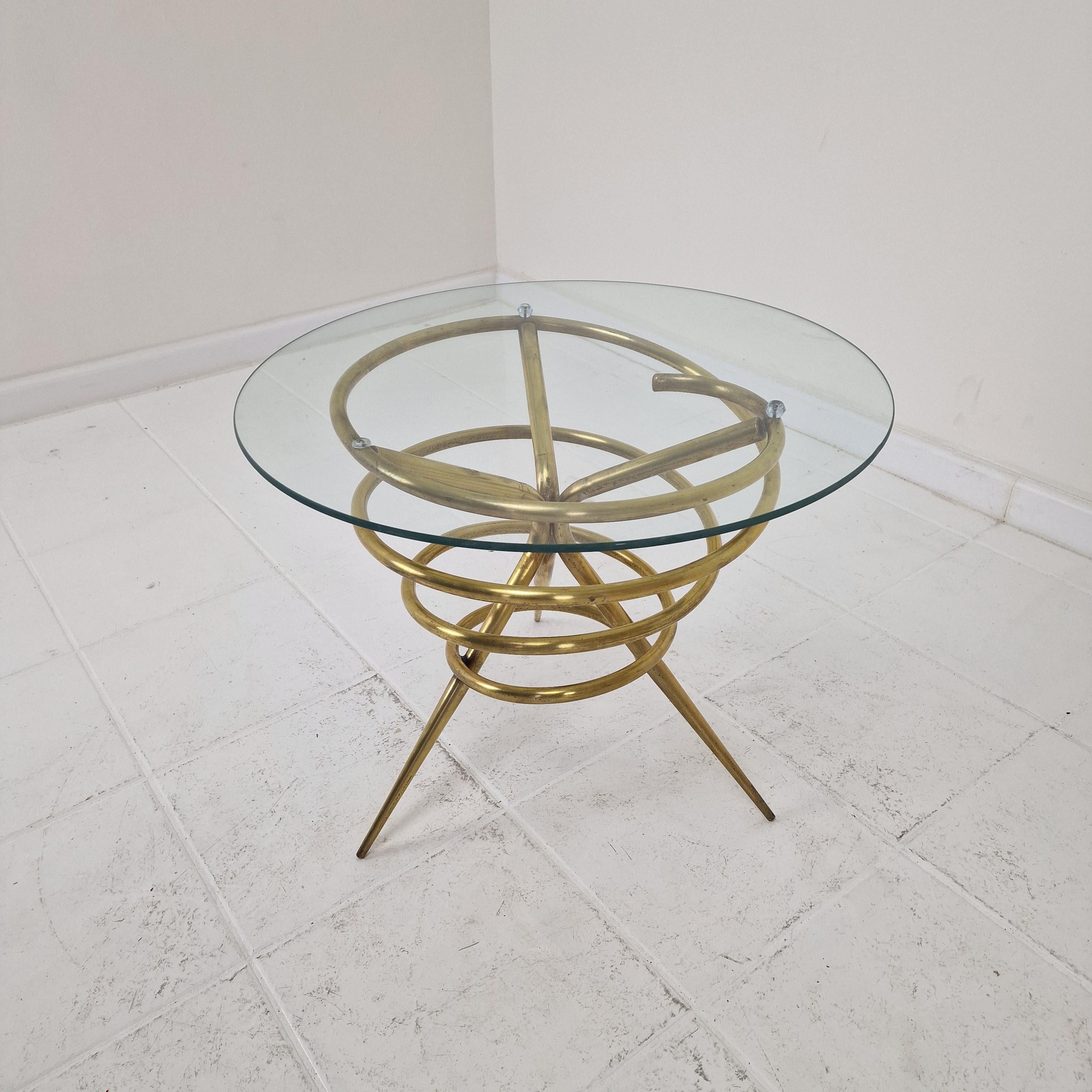 Vetro Elegant Italian Mid-Century Side Table with Sculptural Brass Base, 1970's in vendita